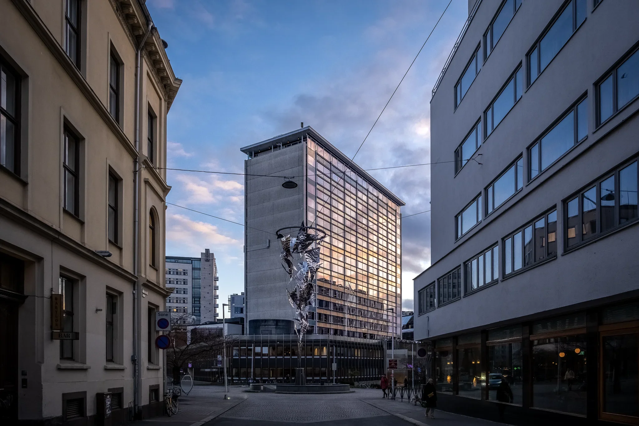Rebel Oslo — moderne kontorbygning i Universitetsgata 2, Oslo sentrum