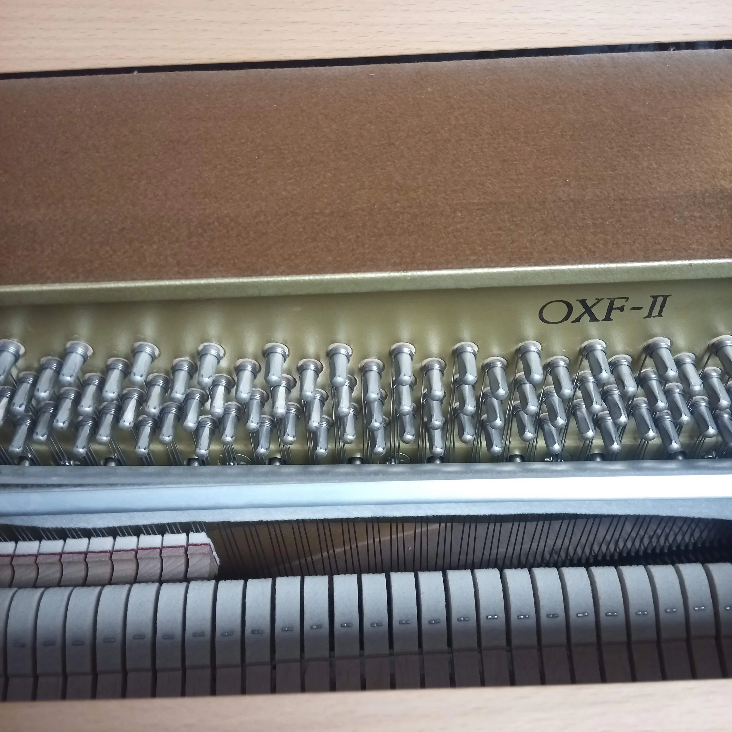 Kemble OXF-II Upright - 4.jpg