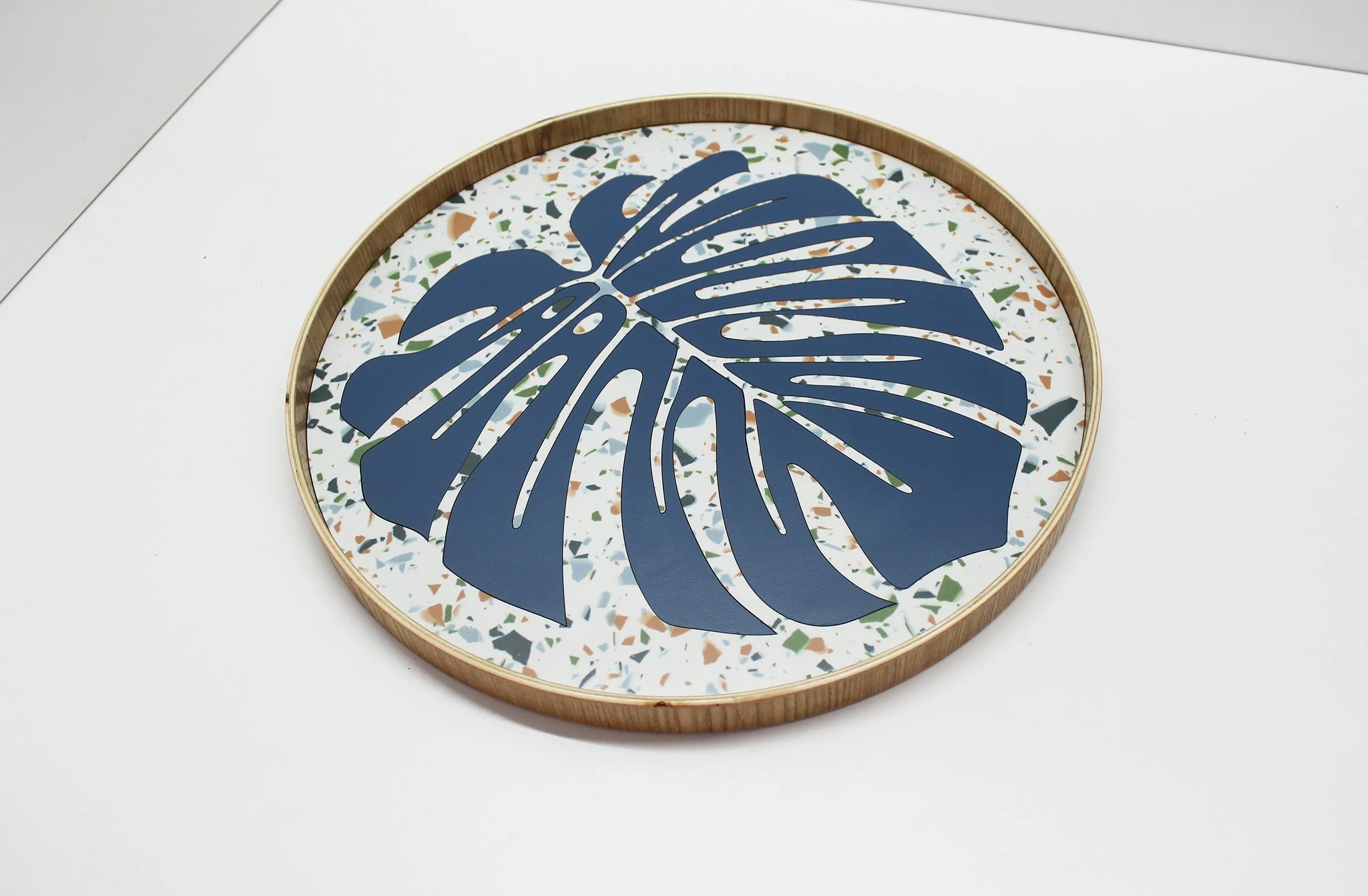 mostera tray 3.jpg