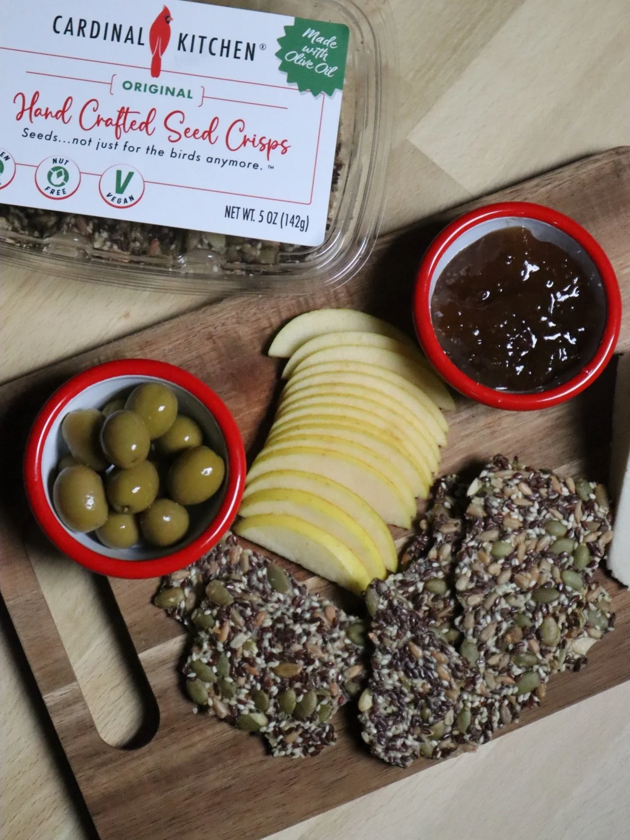 Snack time&hellip;crisp-ified🔥

Our Seed Crisps bring the flavor, the crunch, the nourishment, plus endless possibilities!

#healthysnacking #crunchyperfection #highproteinsnacks #januarygoals #lowcarbsnacks