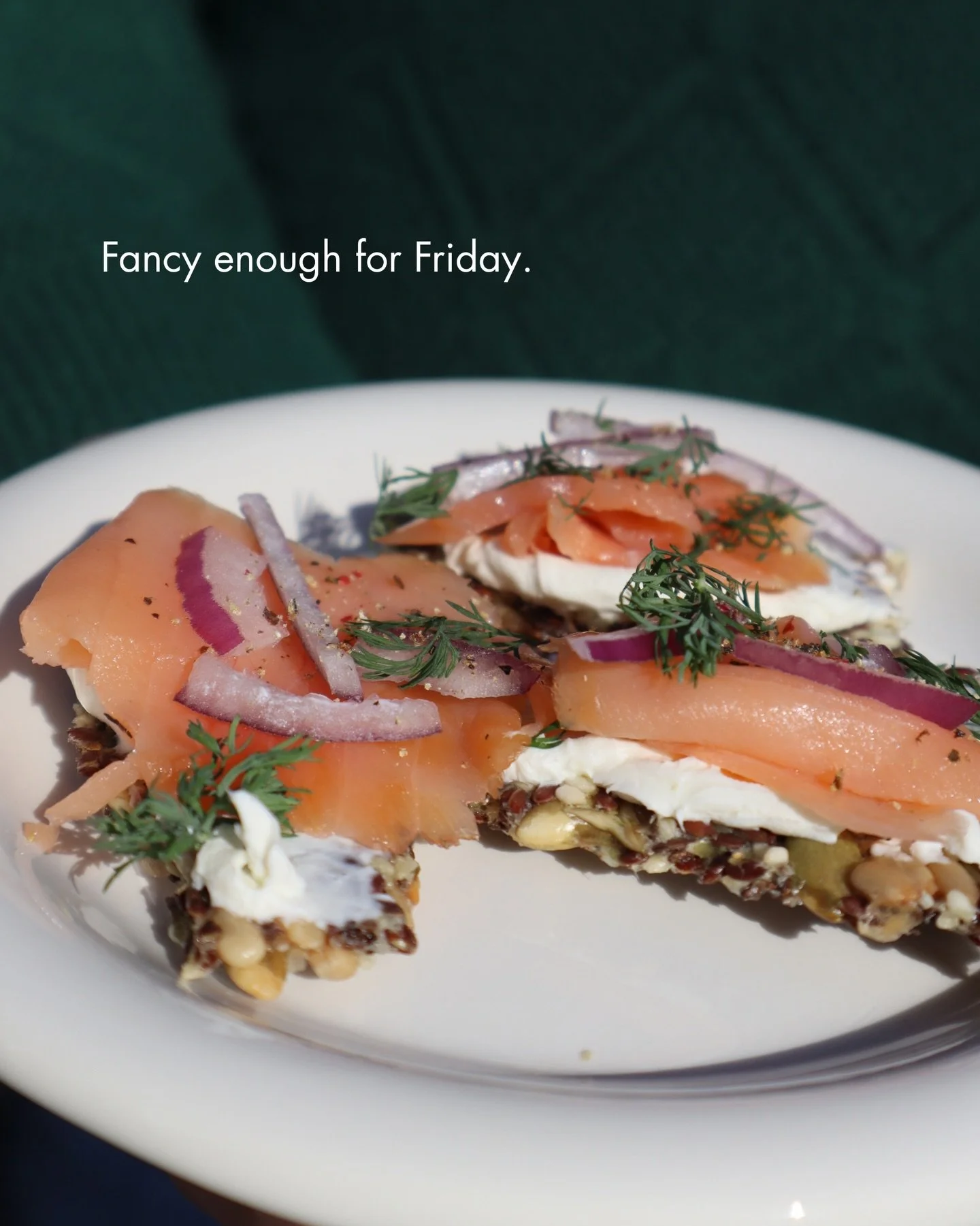 The crisp that goes with everything. 🌿

Smoked salmon &amp; dill. Spiced spreadable cheese. Bacon, egg &amp; chives. Soup season staple. Cardinal Kitchen seed crisps are the base your snacking has been missing &mdash; light, crunchy, and made to be 