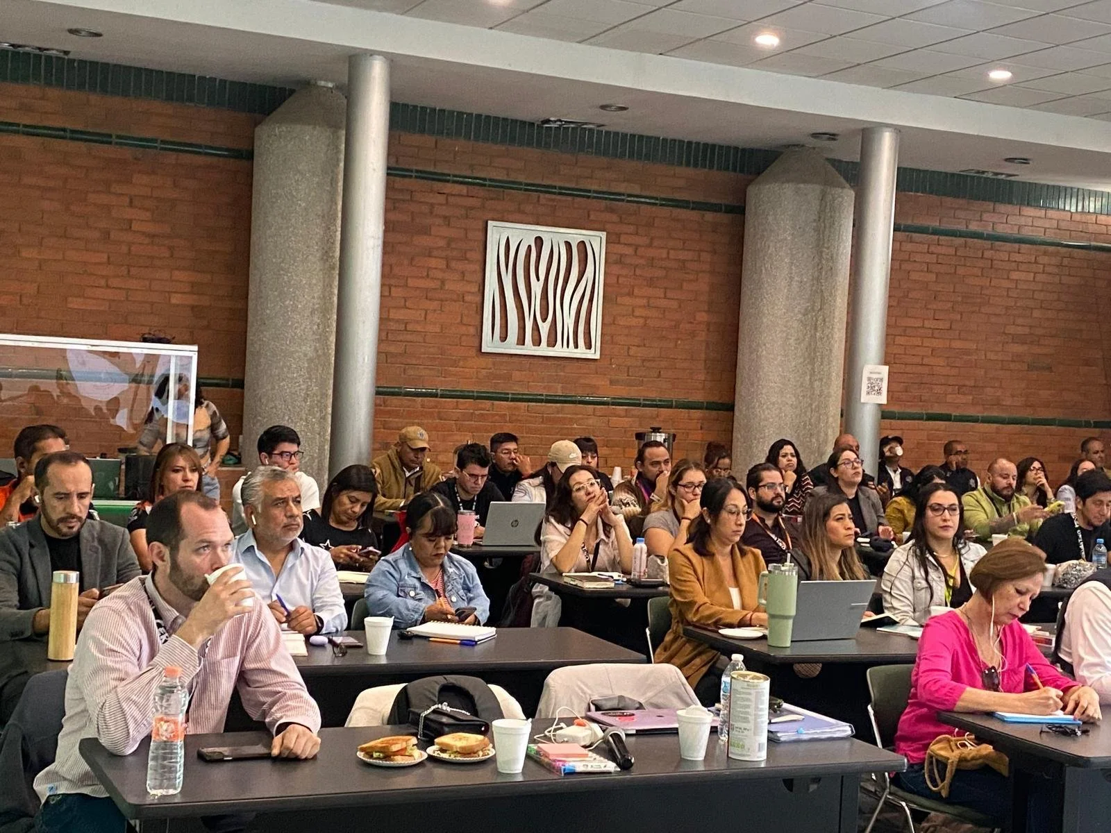 WhatsApp Image 2024-10-17 at 14.17.26 (2).jpeg