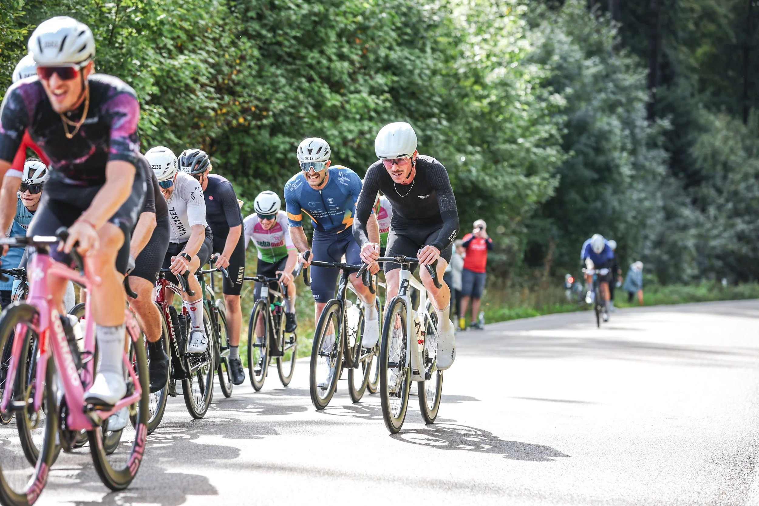 Perfect Original Photos about  Faszinierend Brezel Race Strecke Fotos  as Your HD Pictures