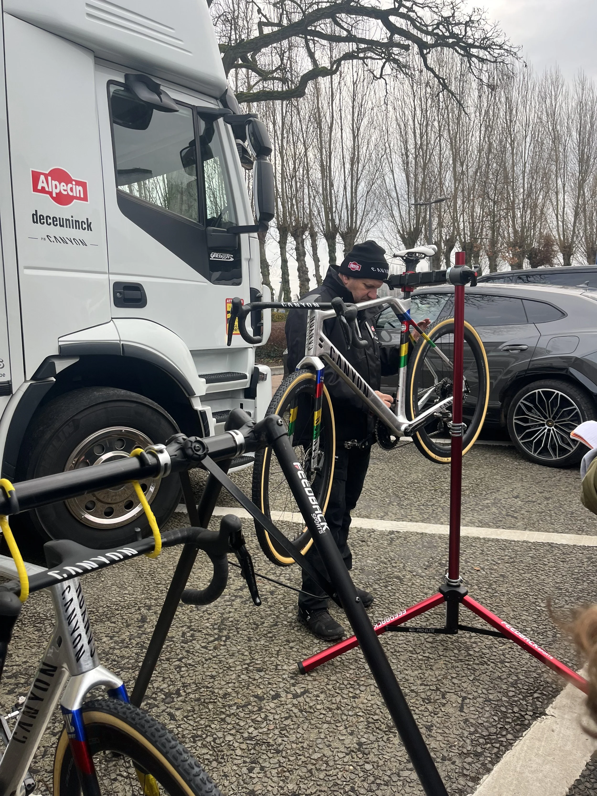 Arbeit Arbeit Arbeit