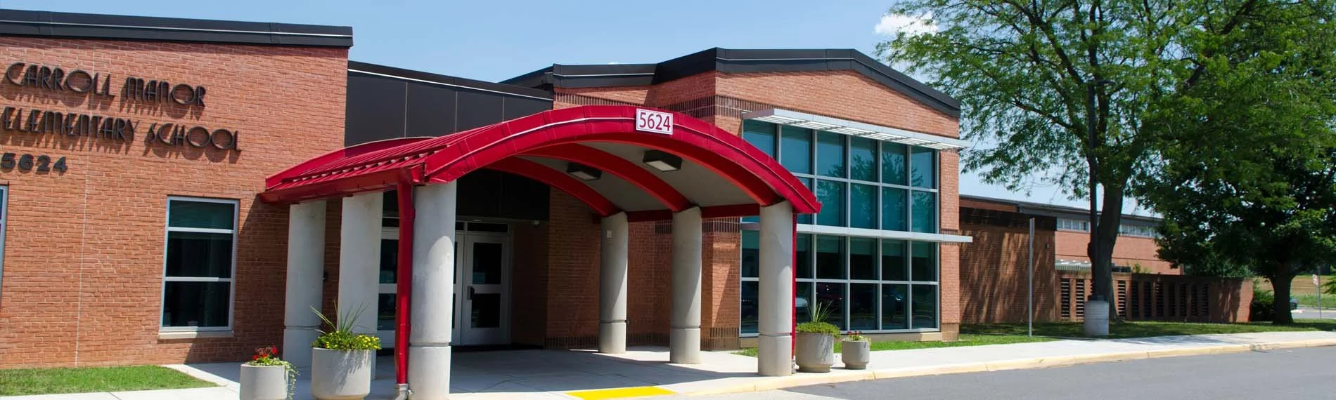 Picture of the front of Carroll Manor Elementary School