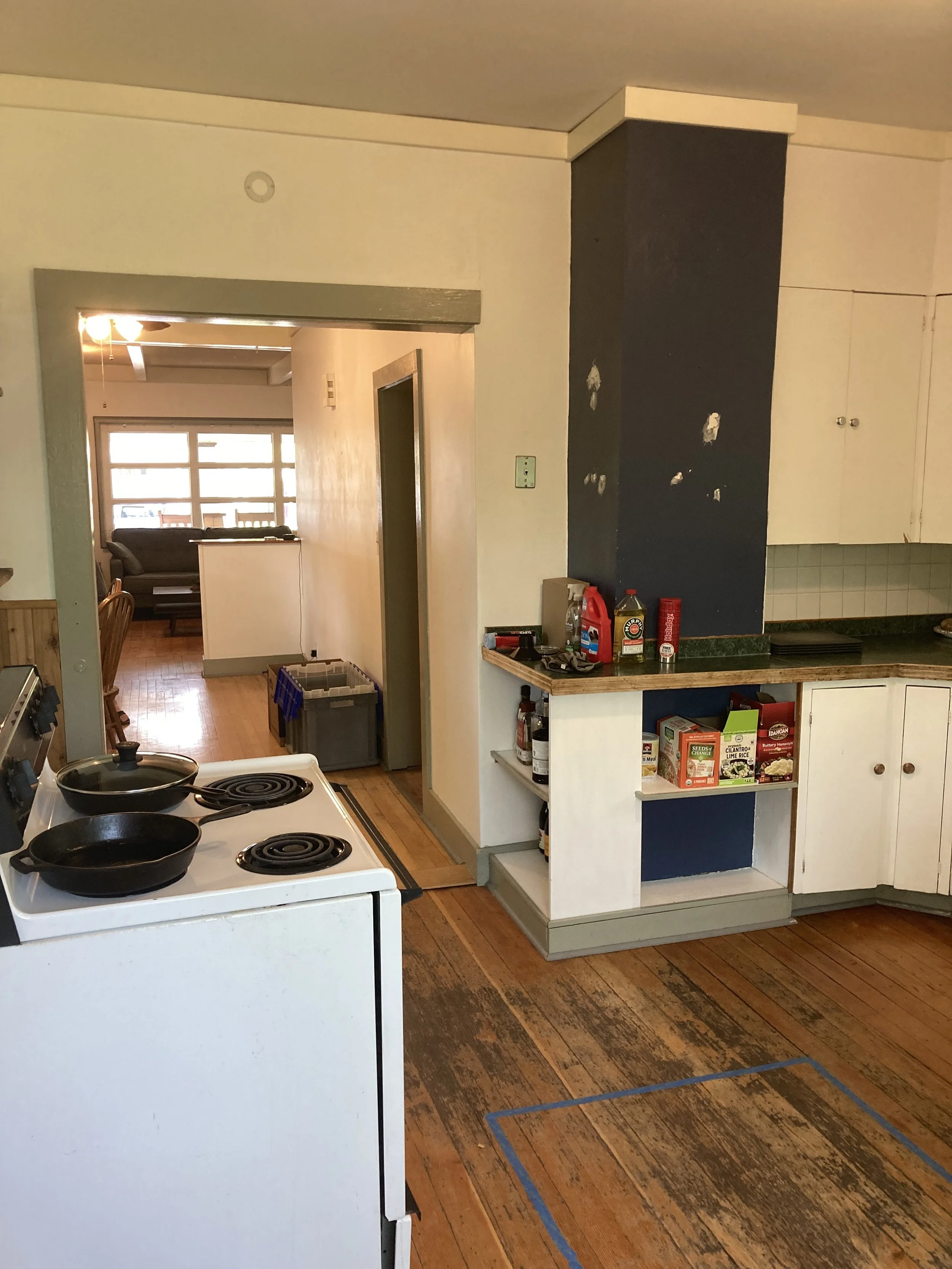 NORTHEAST BOZEMAN KITCHEN RENOVATION - BEFORE
BOZEMAN, MT
