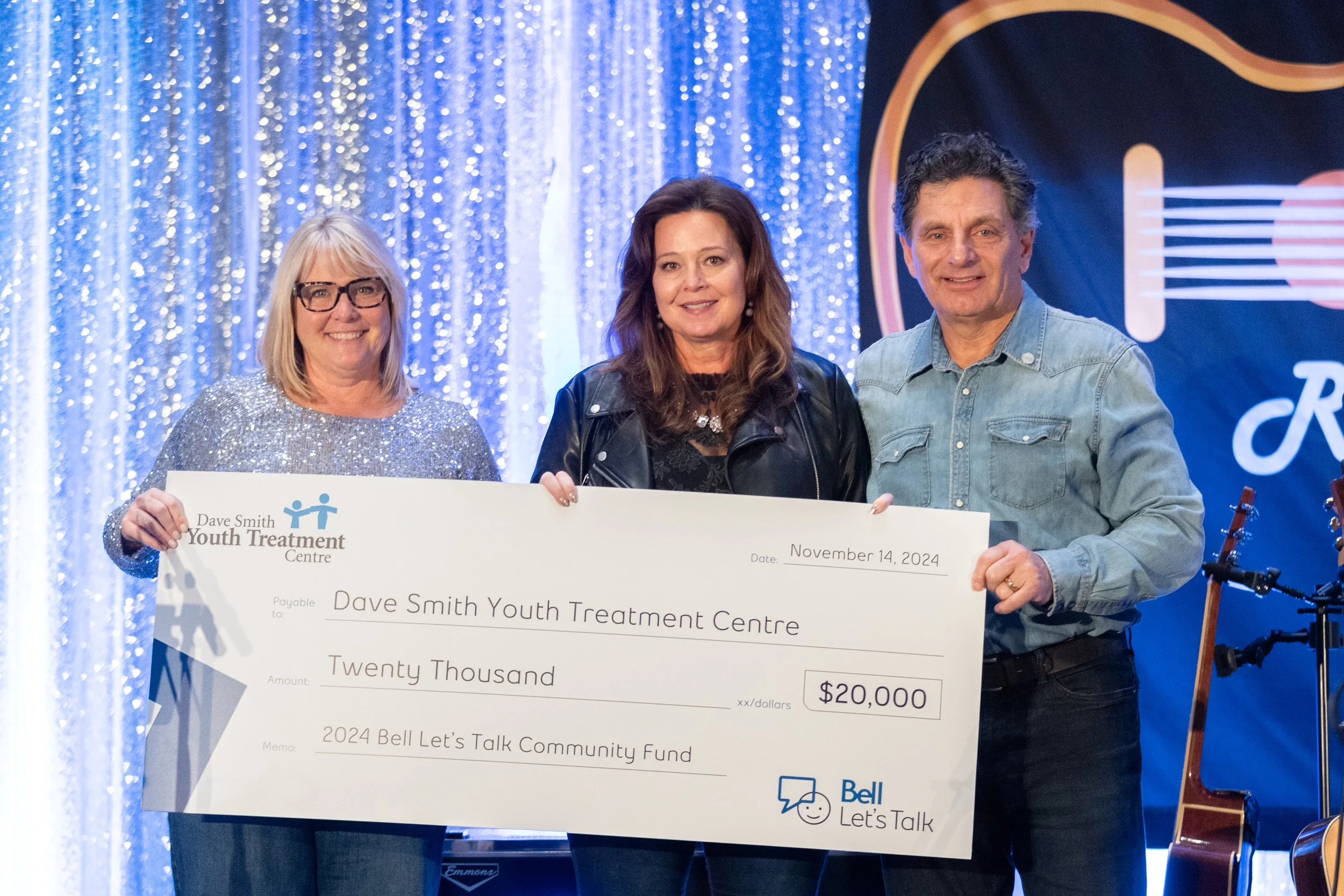 Capture the prestige of your evening. We specialize in low-light event photography for black-tie galas, awards ceremonies, and non-profit fundraisers, ensuring every VIP and "step and repeat" moment is captured with elegance.
Gala photography, charit