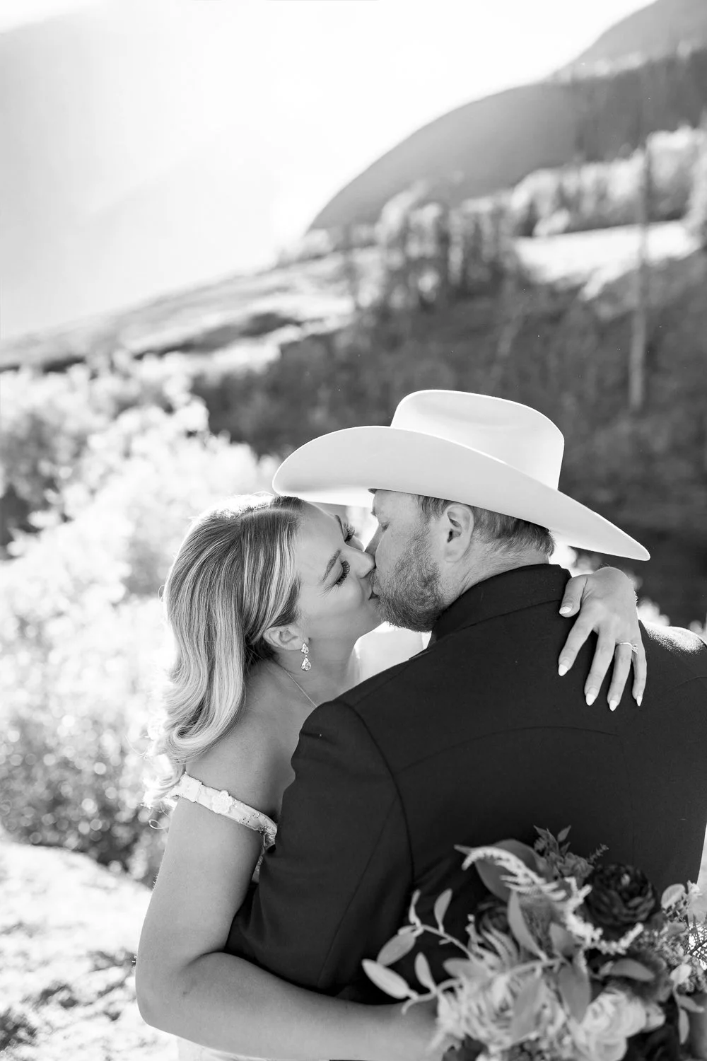 WeddinginCreedeColorado-5267.jpg
