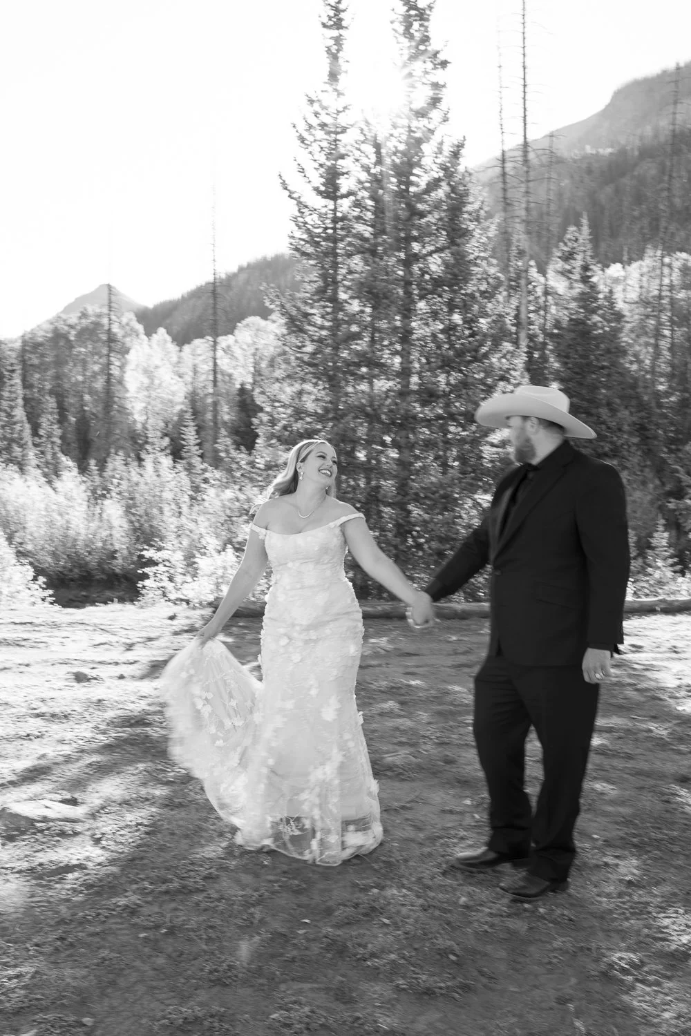 WeddinginCreedeColorado-5474.jpg