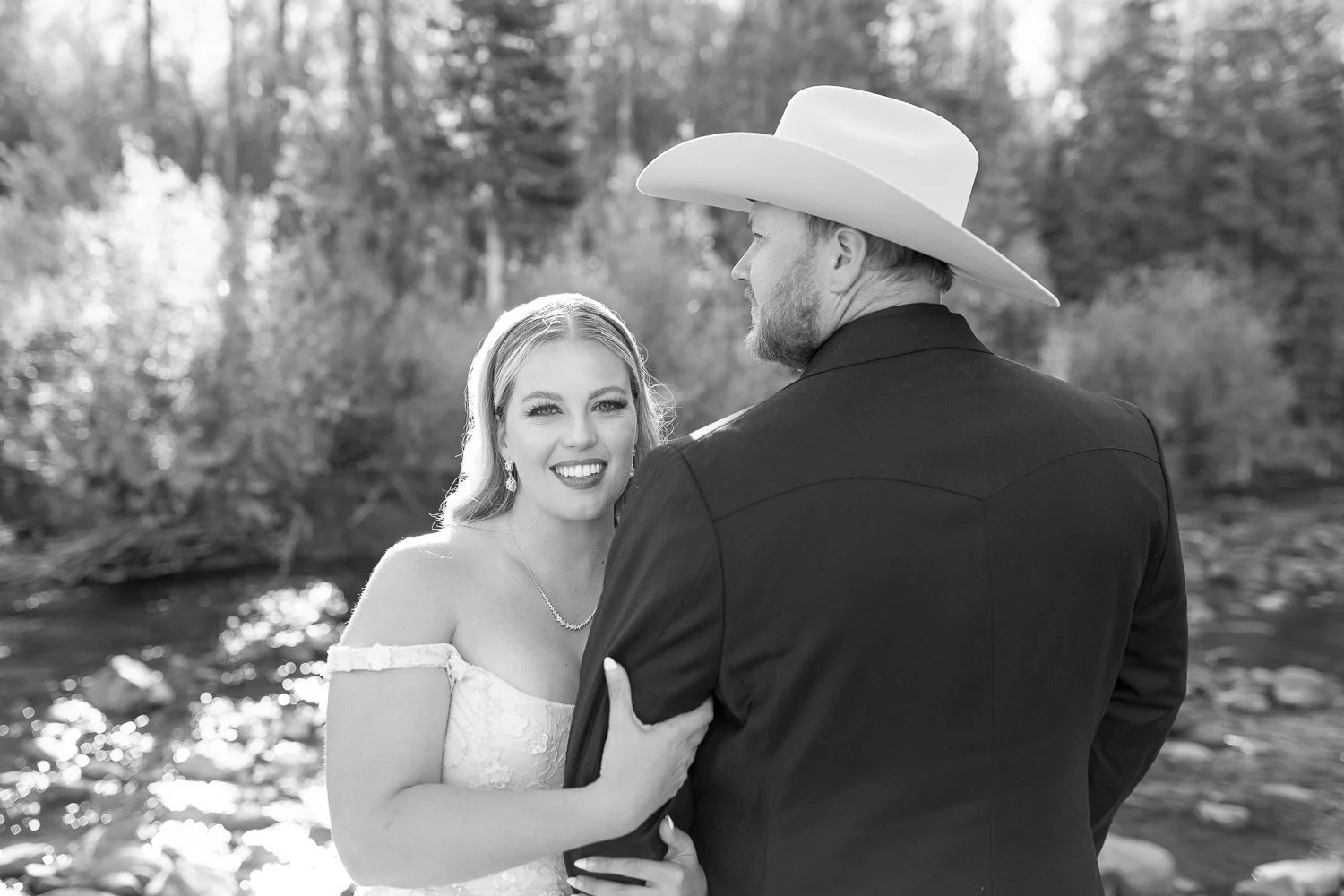 WeddinginCreedeColorado-5632-2.jpg