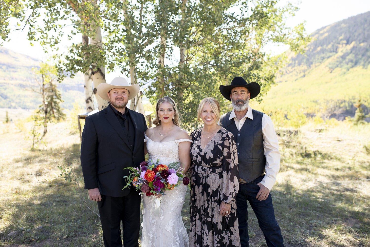 WeddinginCreedeColorado-6639.jpg