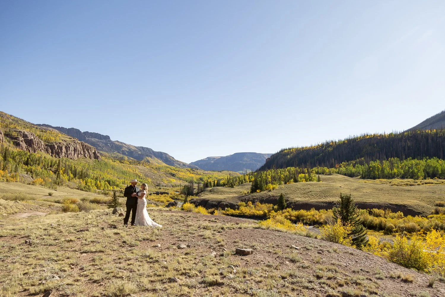 WeddinginCreedeColorado-7059.jpg