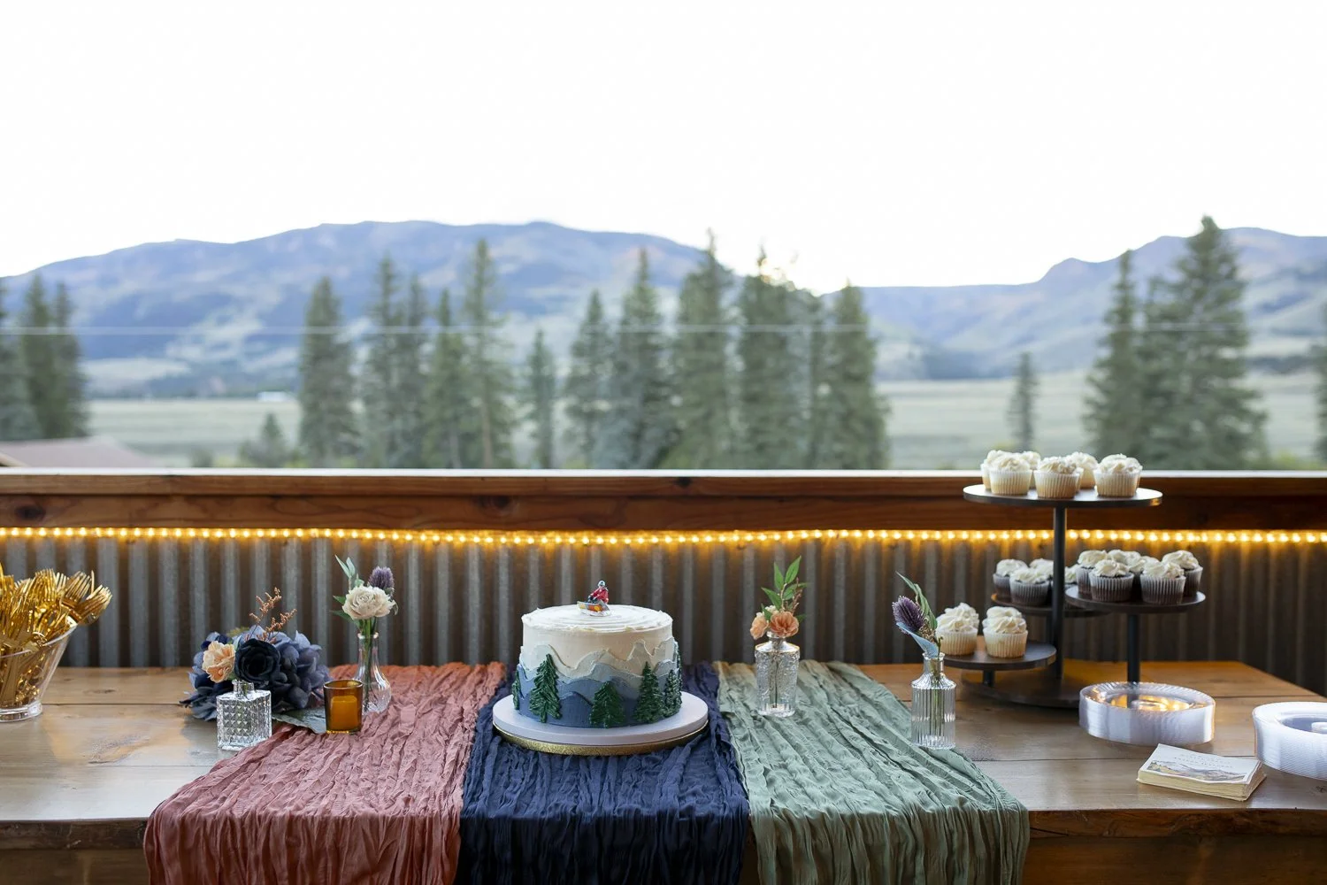 WeddinginCreedeColorado-2515.jpg
