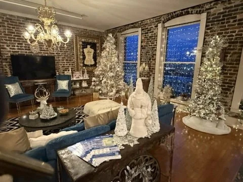 05-Holiday-Loft.jpeg