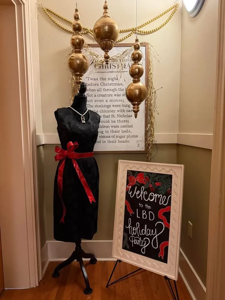 01-2024-Dress-and-Welcome-Sign.jpeg