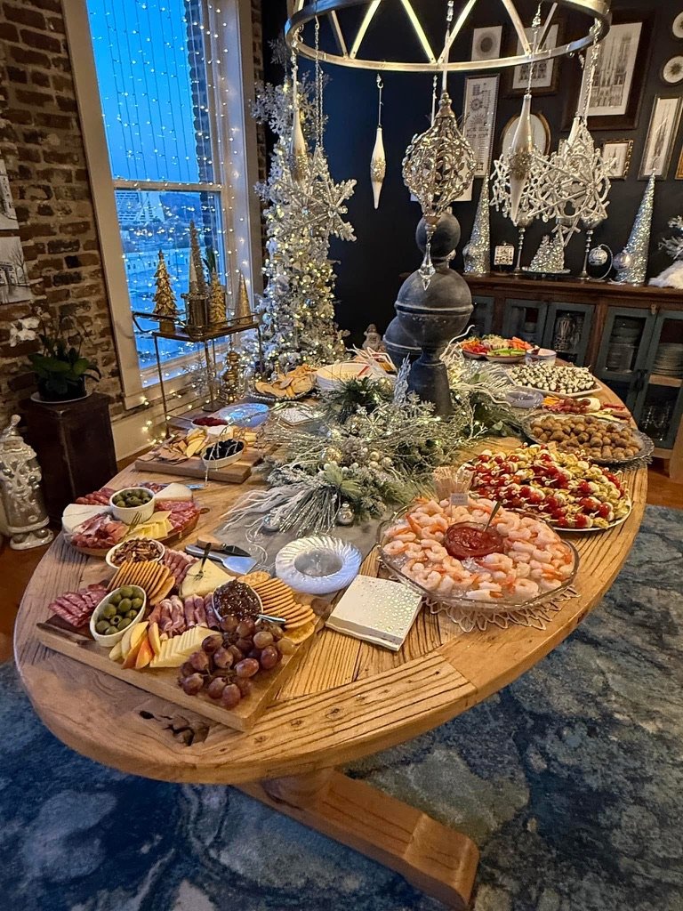 02-2024-Holiday-Table.jpeg