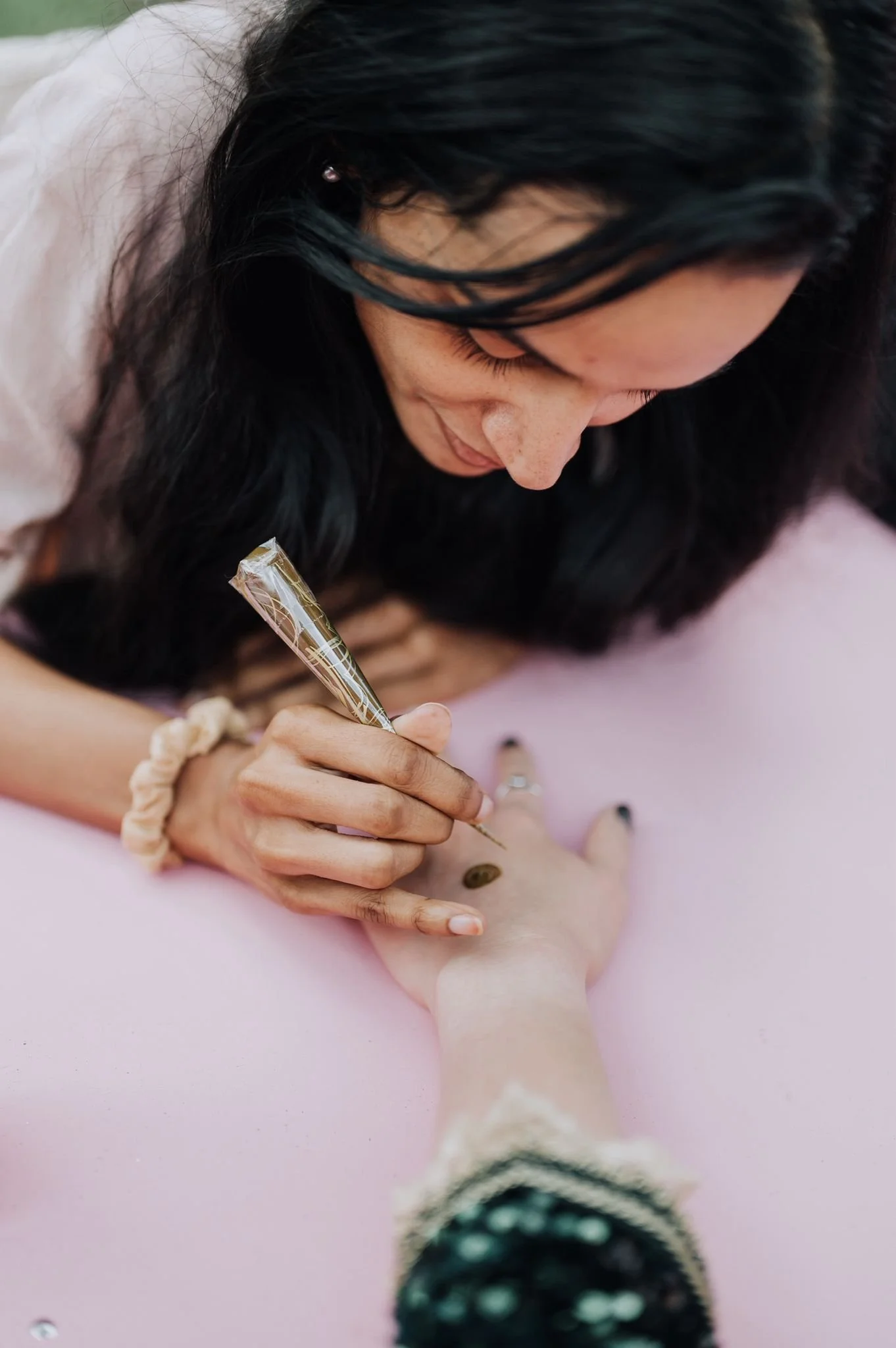 henna artist in france paris destination wedding
