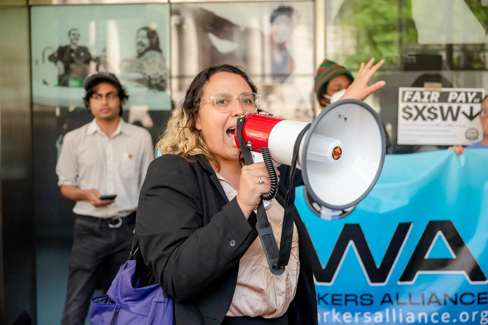 Victoria Ruiz of UMAW speaks at the Fair Pay at SXSW Rally