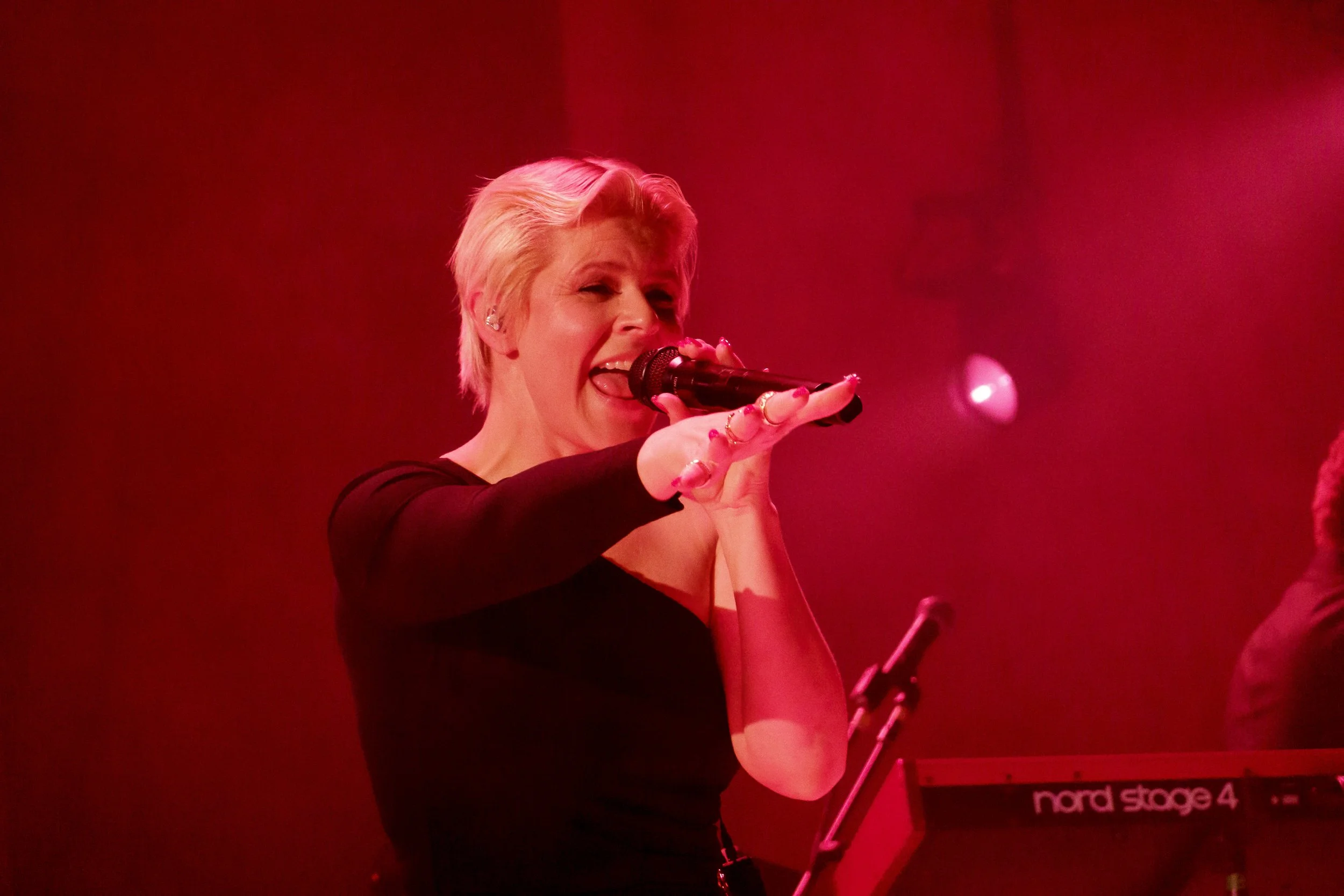 Robyn at Brooklyn Paramount