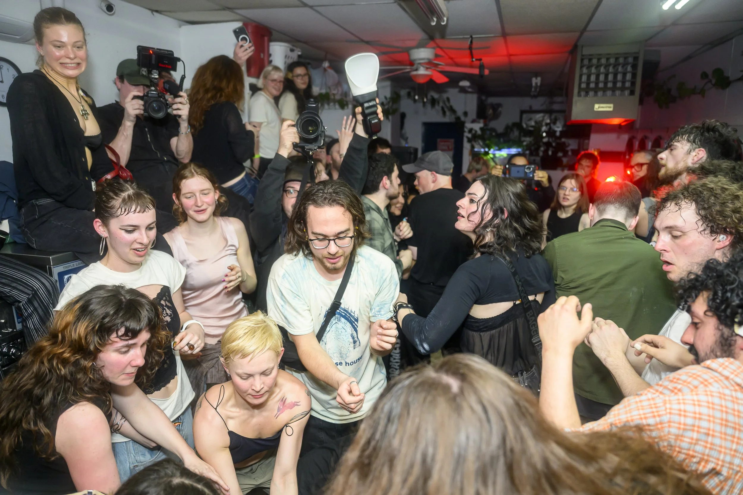 Lip Lip Critic at Yong Xin Tan Laundromat