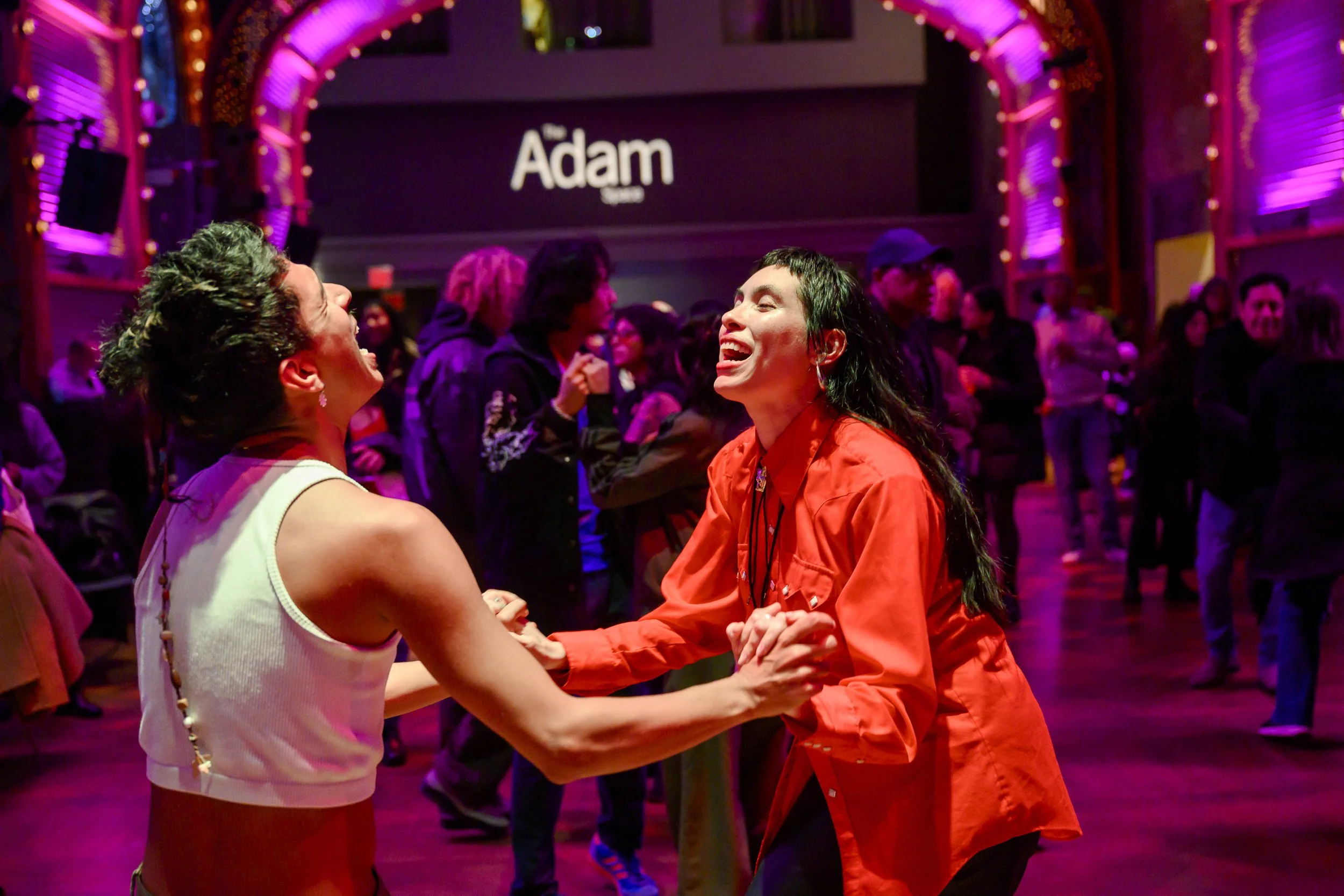 During Discolocas DJ set