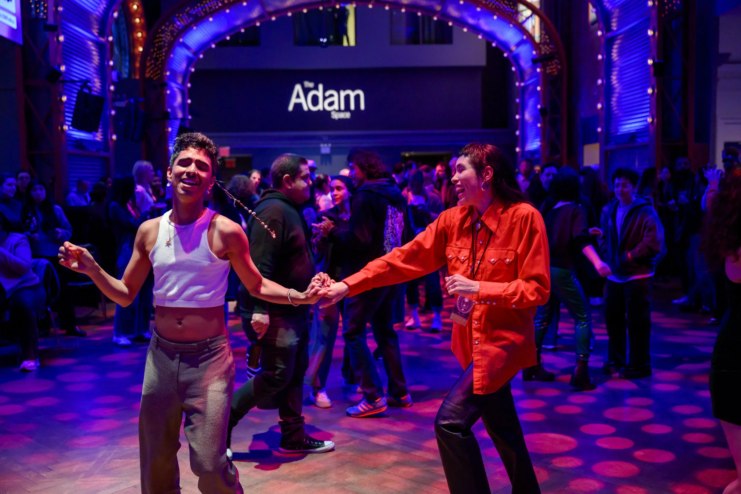 During Discolocas DJ set