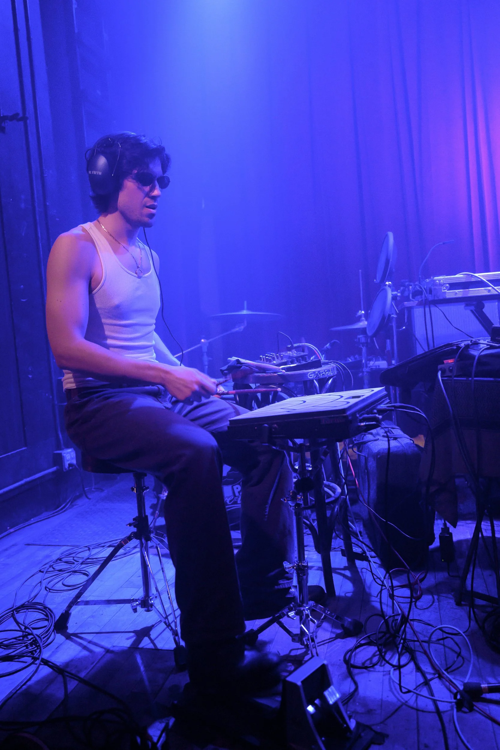 Gushes at Union Pool