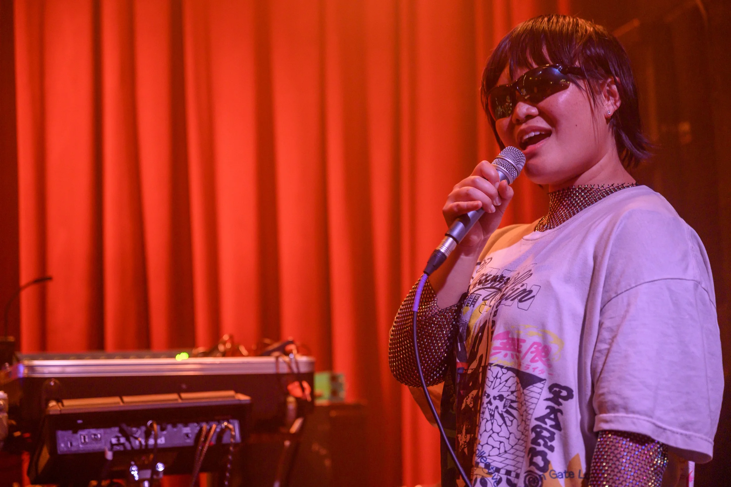 Gushes at Union Pool