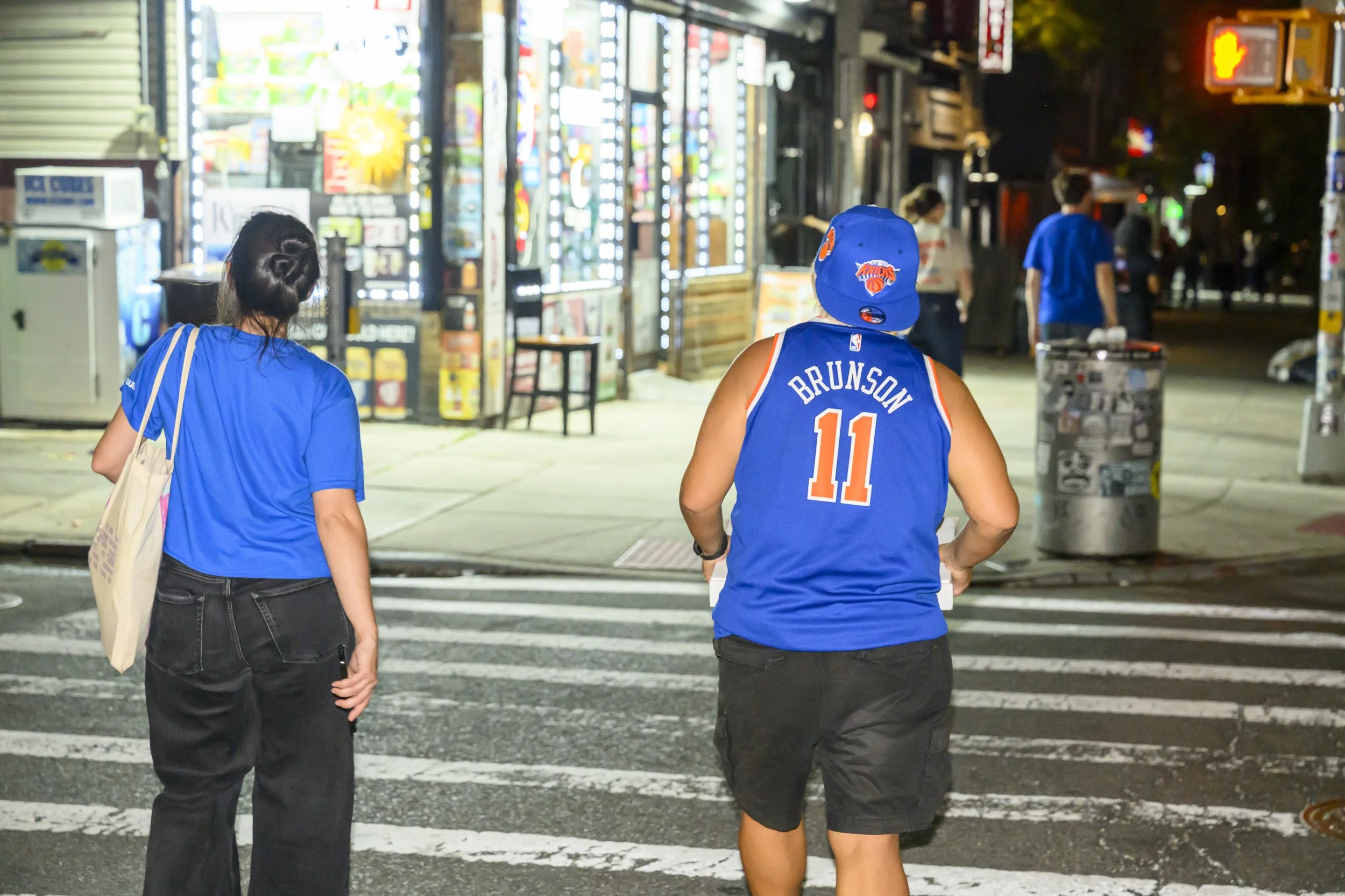 NBA-Finals-Game-4-Knicks-fans-on-Graham-Ave-by-Edwina-Hay-7808.jpg