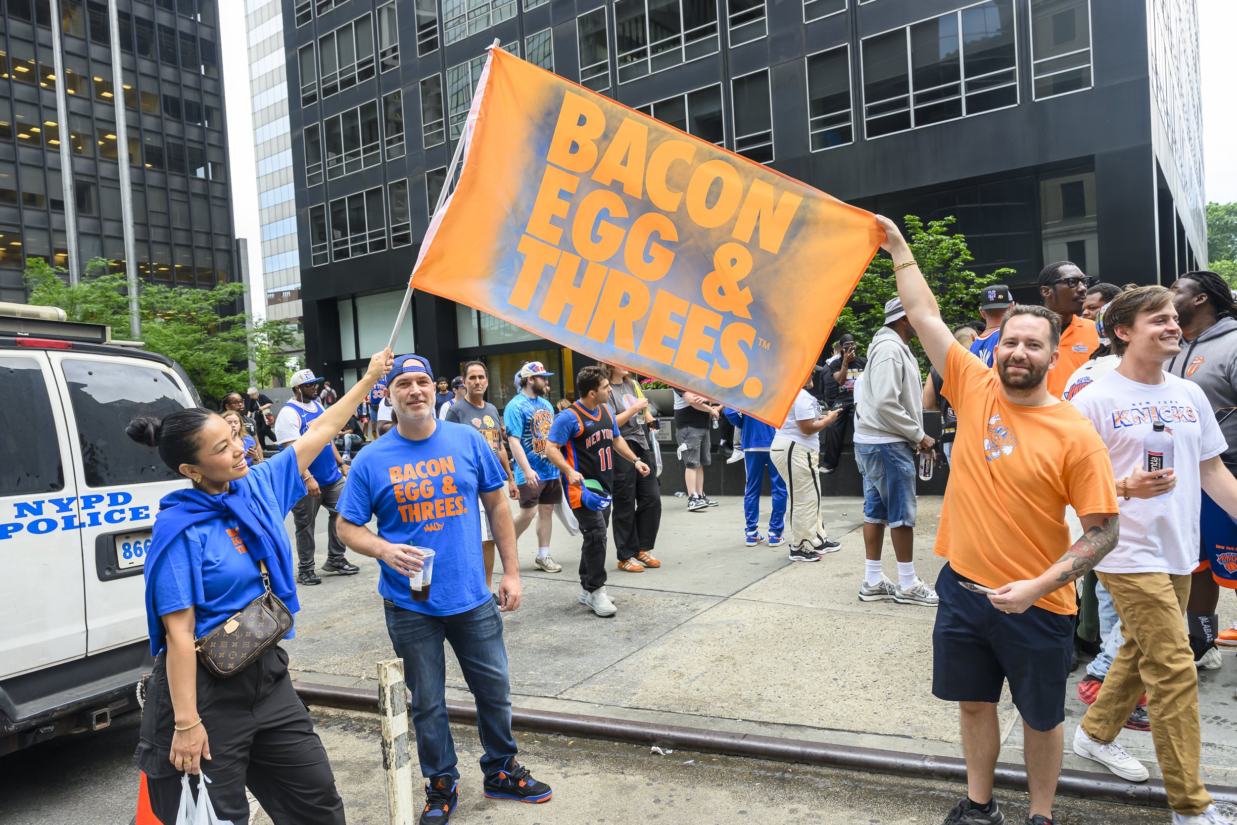 New-York-Knicks-championship-parade-by-Edwina-Hay-1351.jpg