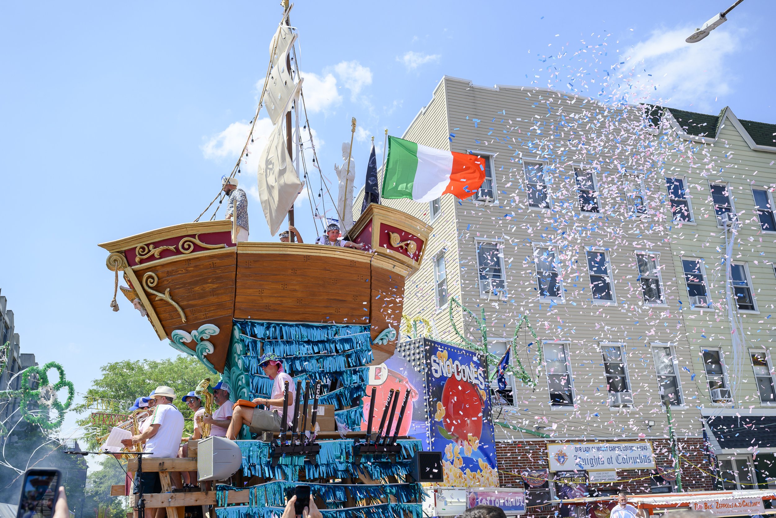 Giglio-Sunday-07-12-26-by-Edwina-Hay-1867.jpg