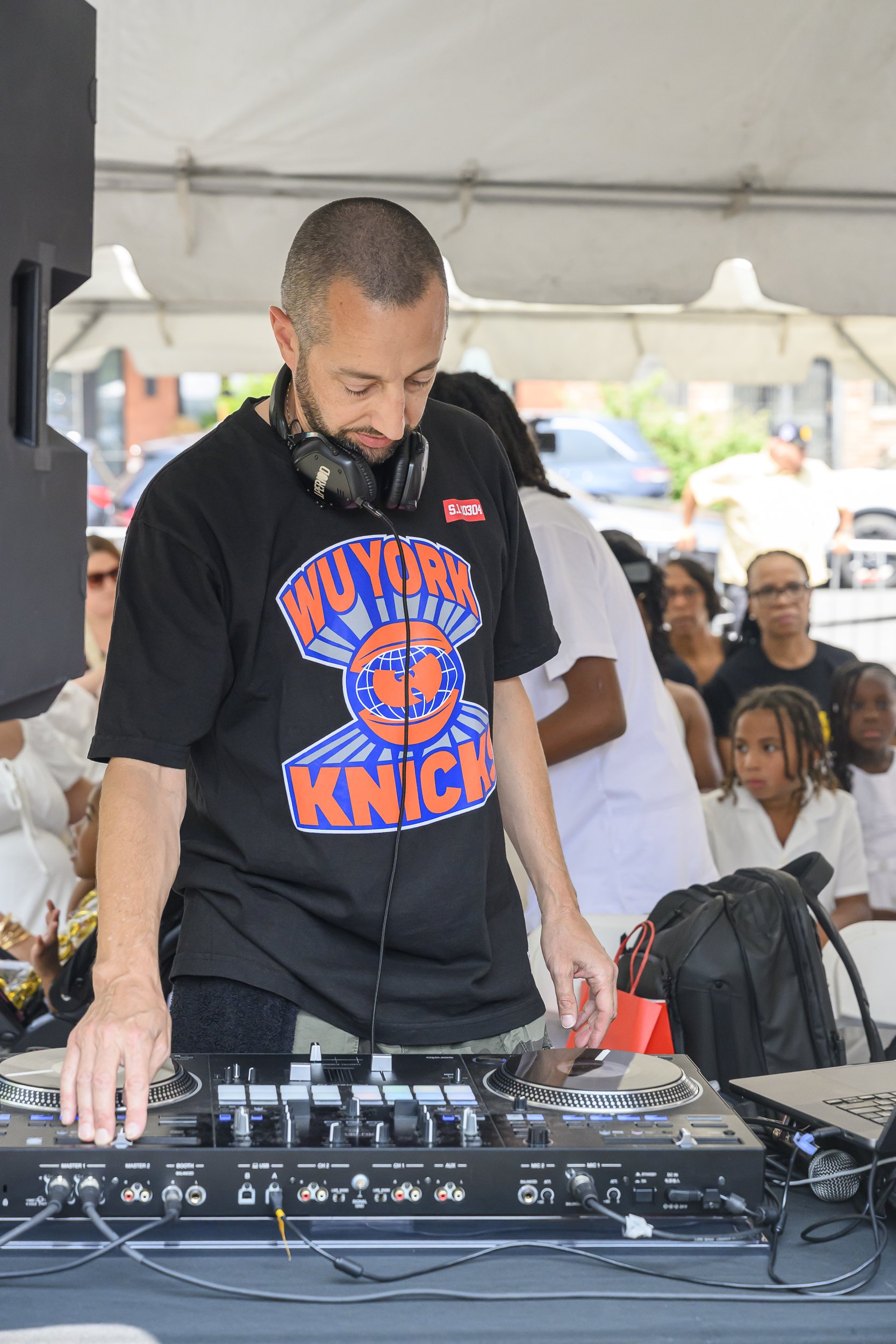 J.Period DJ set