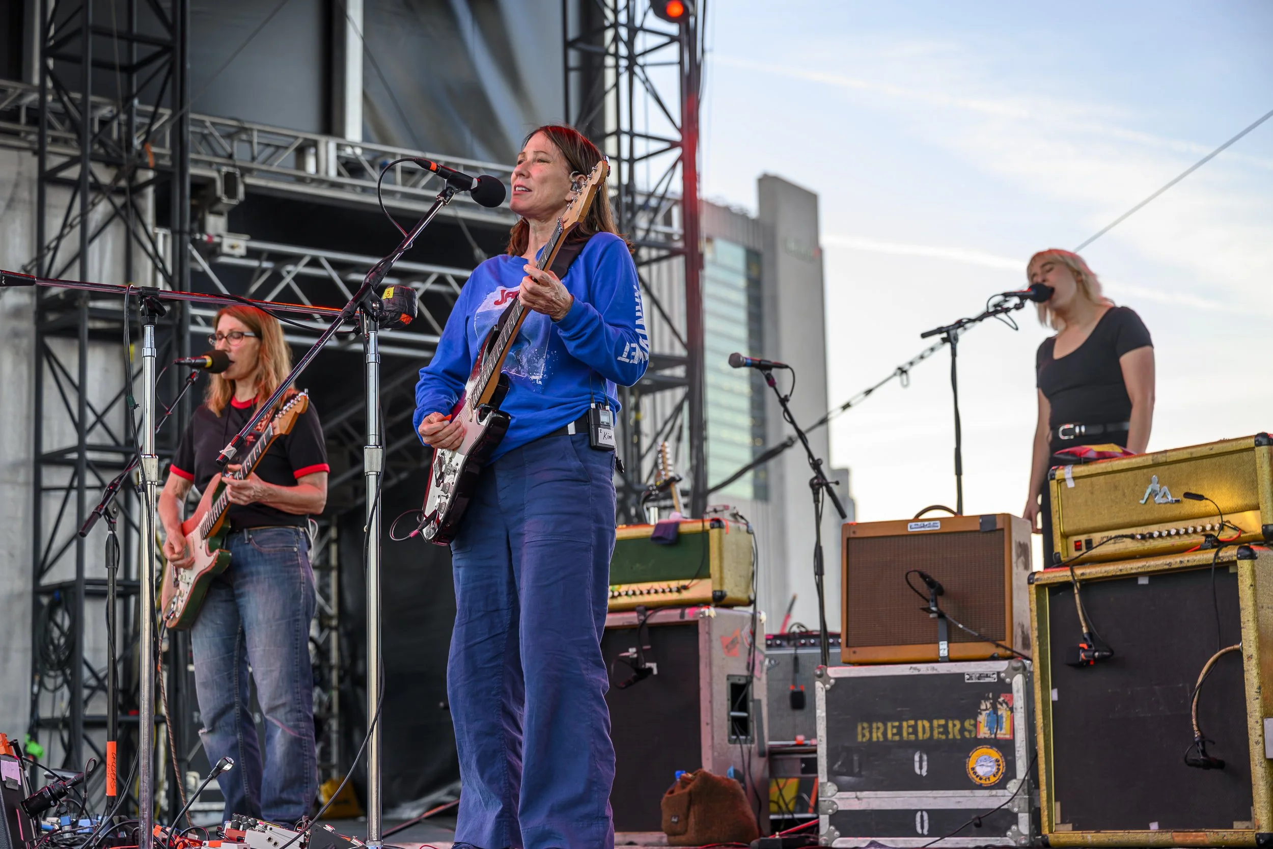 The Breeders and Violet Grohl at The Rooftop at Pier 17