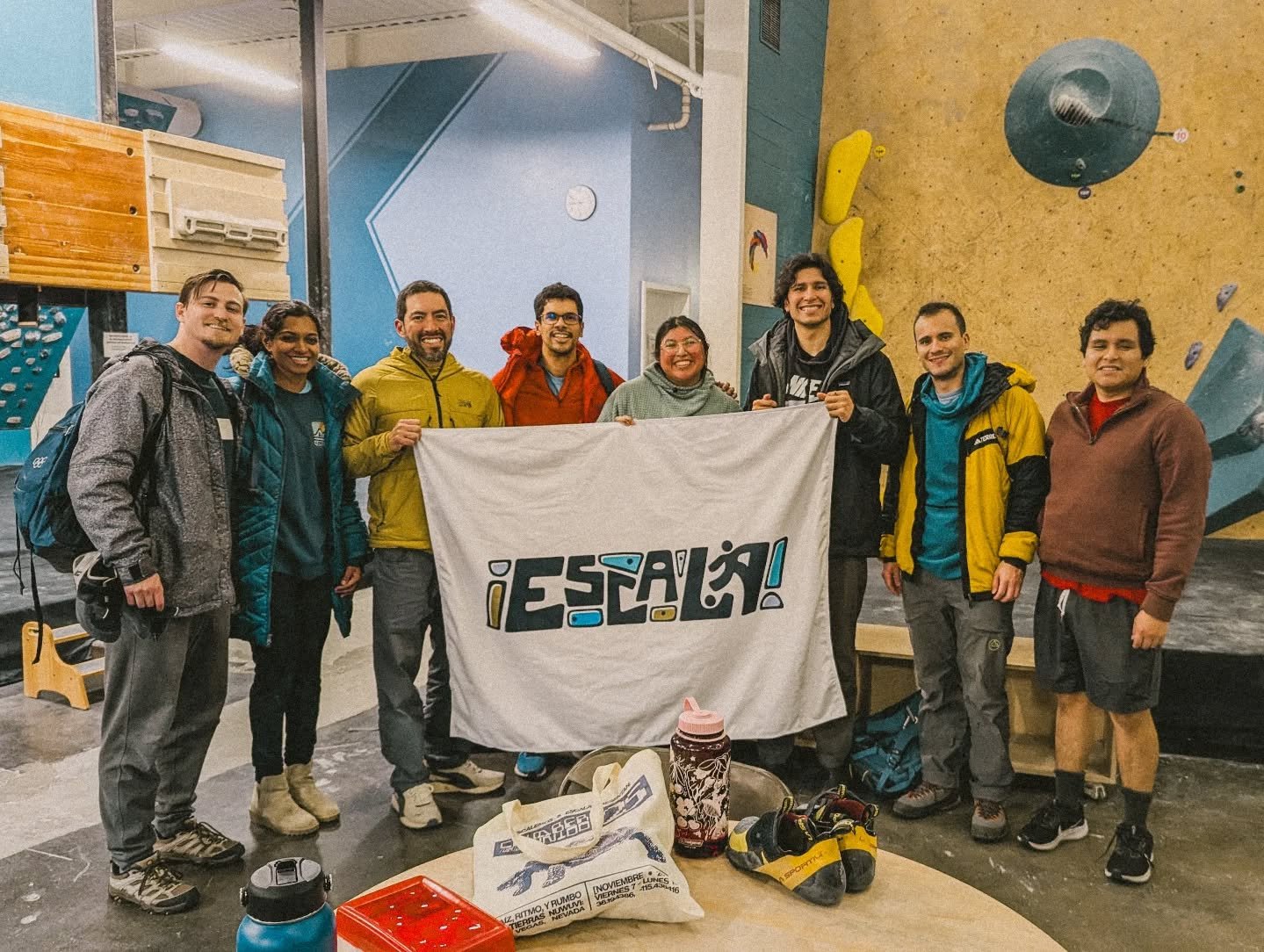 Gracias a todos los que vienen a las reuniones 🫶🏾🫶🏾 We are always excited to see new and returning faces! Our last climbing meetup of the year will be Thursday, Dec 11th at BBP starting at 6:30pm 😊