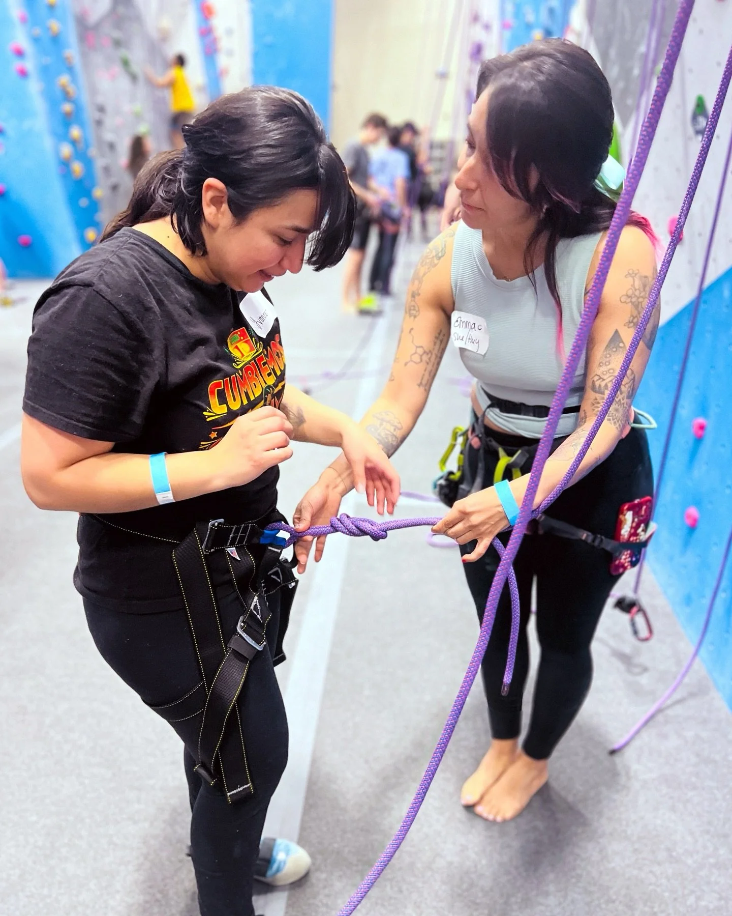 Feliz D&iacute;a Internacional de la Mujer 💗

Aqu&iacute; unos momentos de nuestra &uacute;ltima reuni&oacute;n de mujeres en @movementgymsdmv Crystal City. On this day and every day, we remember and support las chingonas, berracas y guerreras among