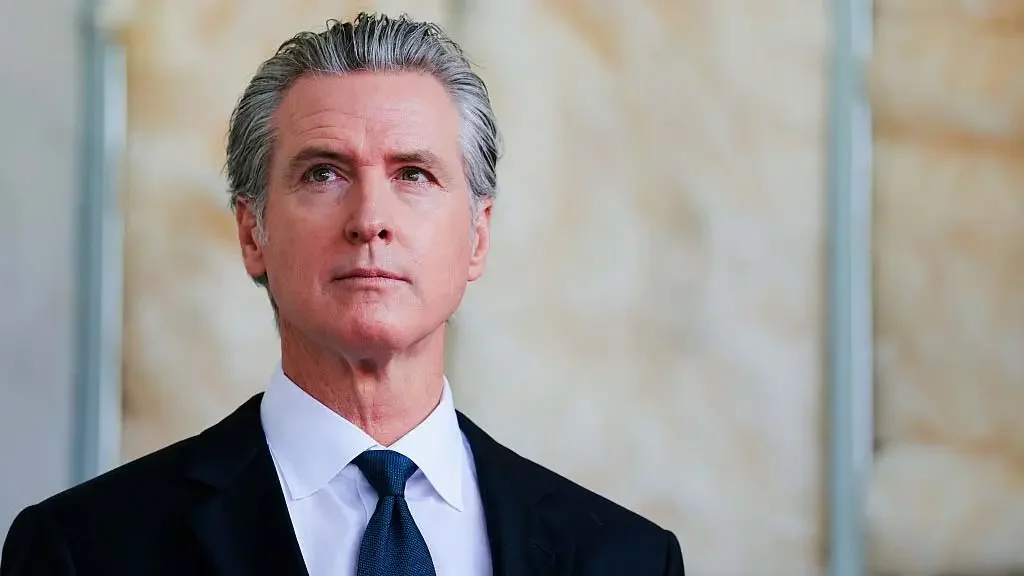       
  
    Gov. Gavin Newsom signs the Community NEWS Act  New California Law Offers tax credits for hiring and keeping local journalists   Read the article   


  
 #block-f4de4d39cf1f157ab06d {
    
    --stroke-style: none;--stroke-thickness: 2