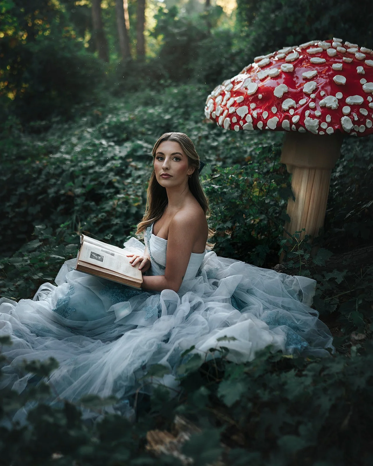 Regal Artwork, Ethereal Art, Aries Photography Nola, Fantasy Photography, New Orleans, Alice in Wonderland, Three Nails Photography, Hunter Leone