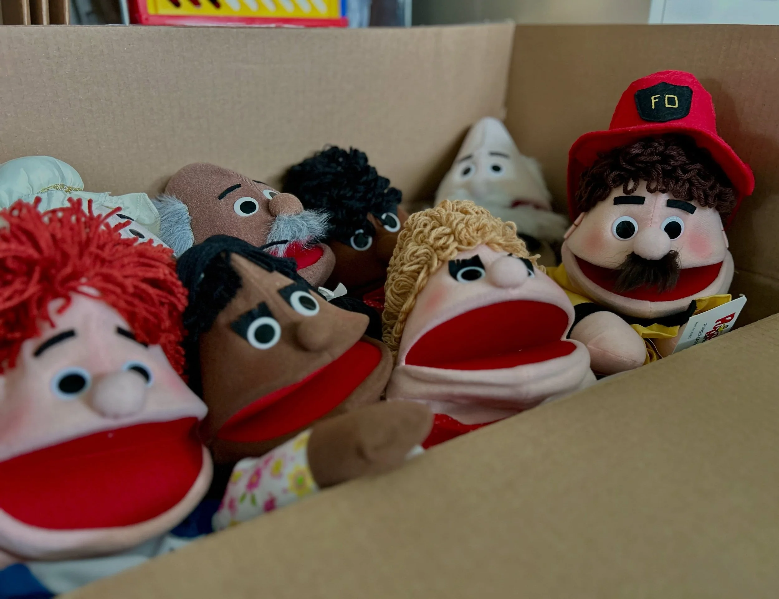 🌟CLEARANCE PUPPETS🌟

We&rsquo;ve had a huge box of puppets sitting around the shop, and honestly&hellip; we&rsquo;ve started to worry they&rsquo;re plotting against us. 😂

These puppets deserve to be free! They deserve a chance to leave the box, f