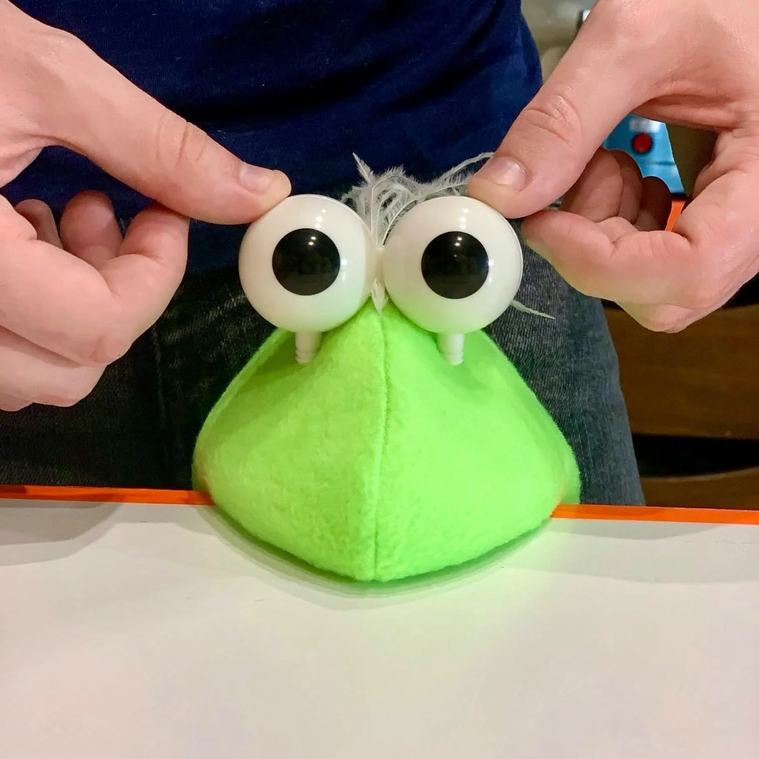 Here&rsquo;s a little EYEspiration for your Wednesday! 👀✨

Puppetry has a unique way of helping us SEE biblical stories in a whole new way&mdash;and reminding us that God can use ordinary hands, simple things, and willing hearts to bring His Word to