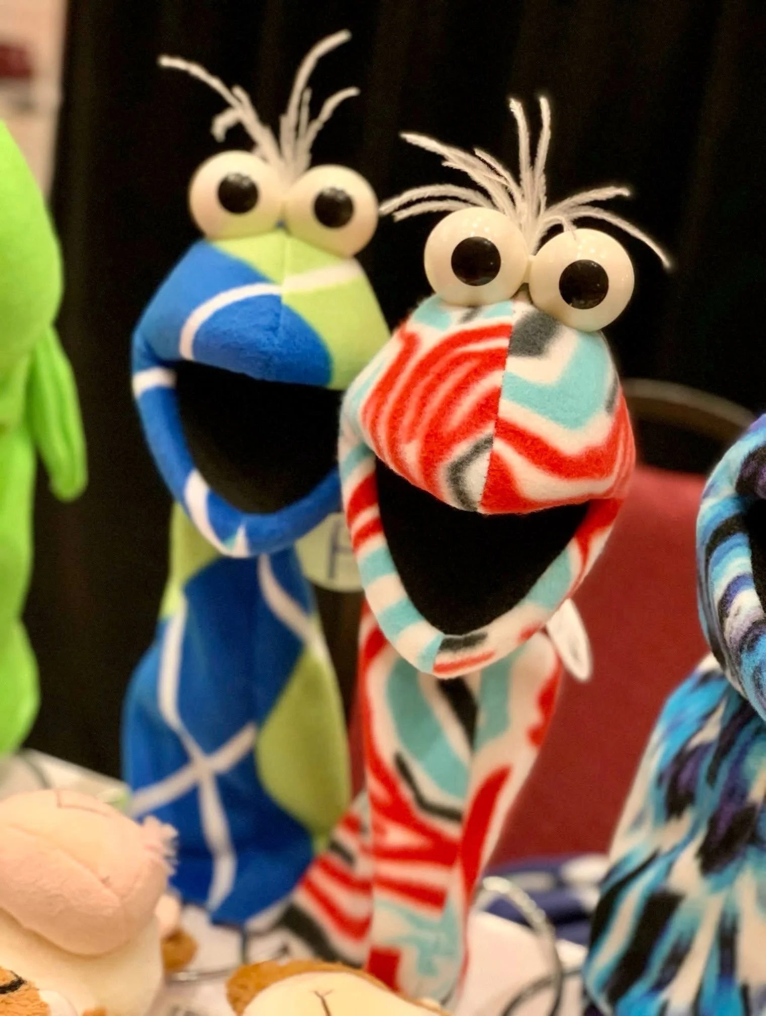 Happy Monday! 😊

How can we be praying for you this week?

#OneWay2 #puppet #puppetry #creativearts #prayer