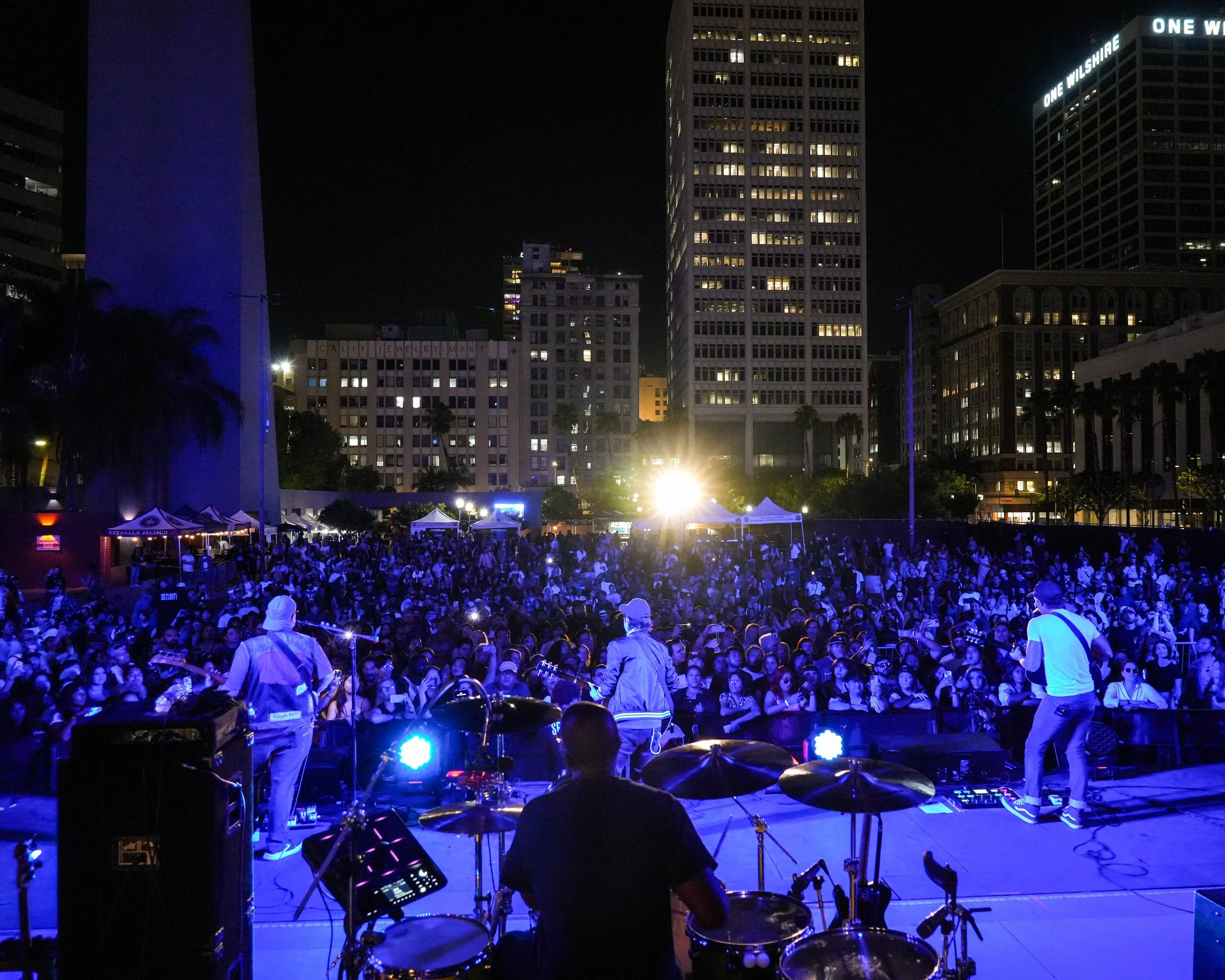 Palni White T's Pershing Square-33.JPG