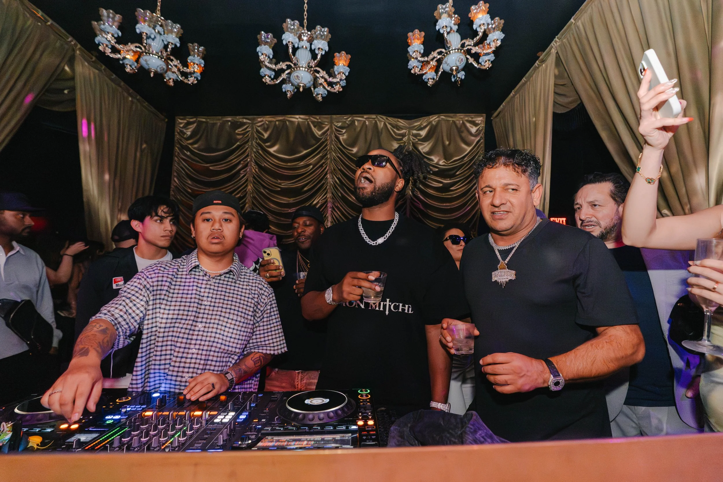 Vous Warwick -38.JPG