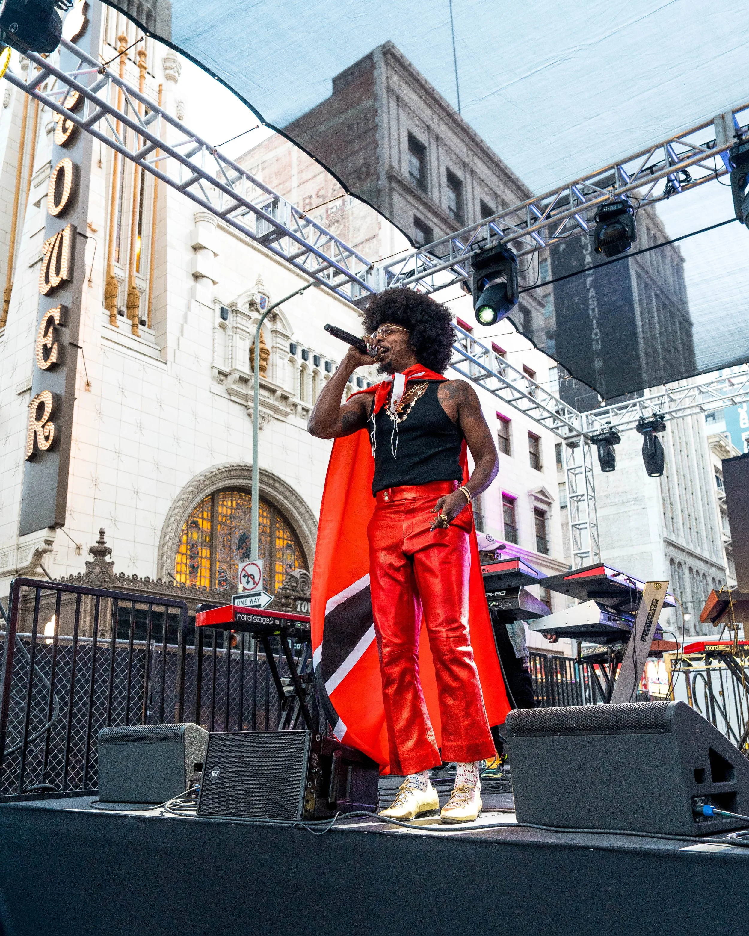 Broadway Night Lights-7.JPG