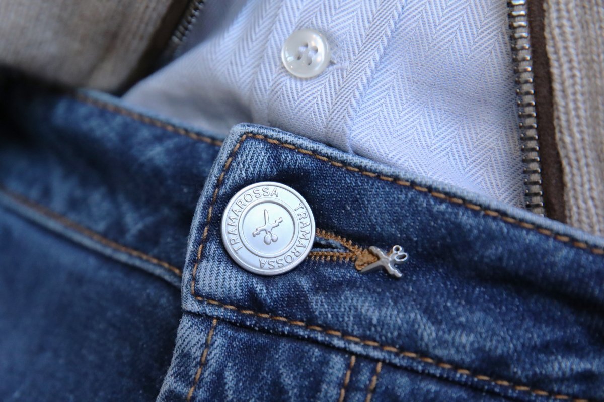 CG1A6090b.KL1200 pix.001.JPG