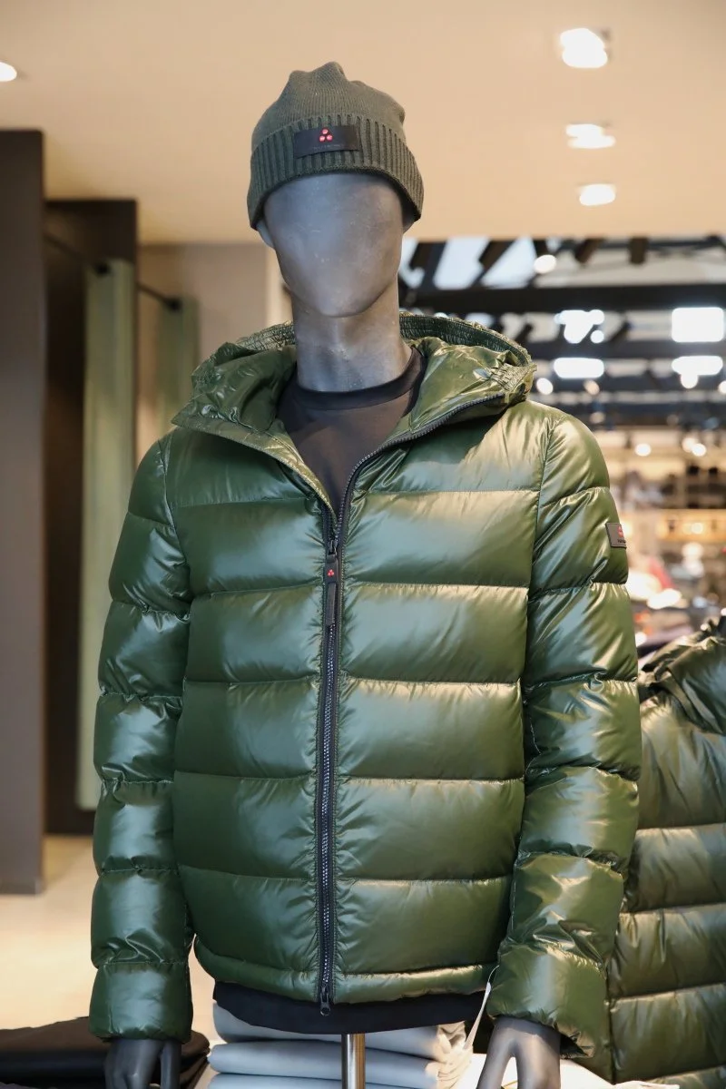 CG1A6102b.KL1200 pix.001.JPG