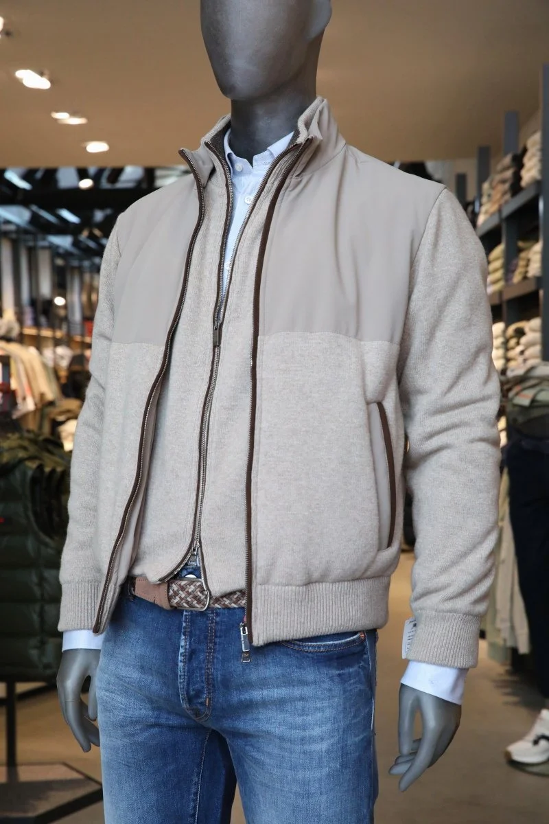 CG1A6071b.KL1200 pix.001.JPG