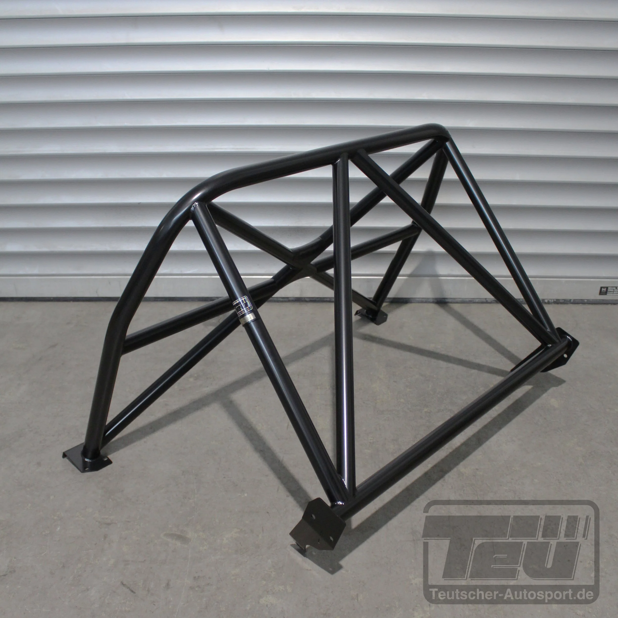 E82-1041-R34.JPG