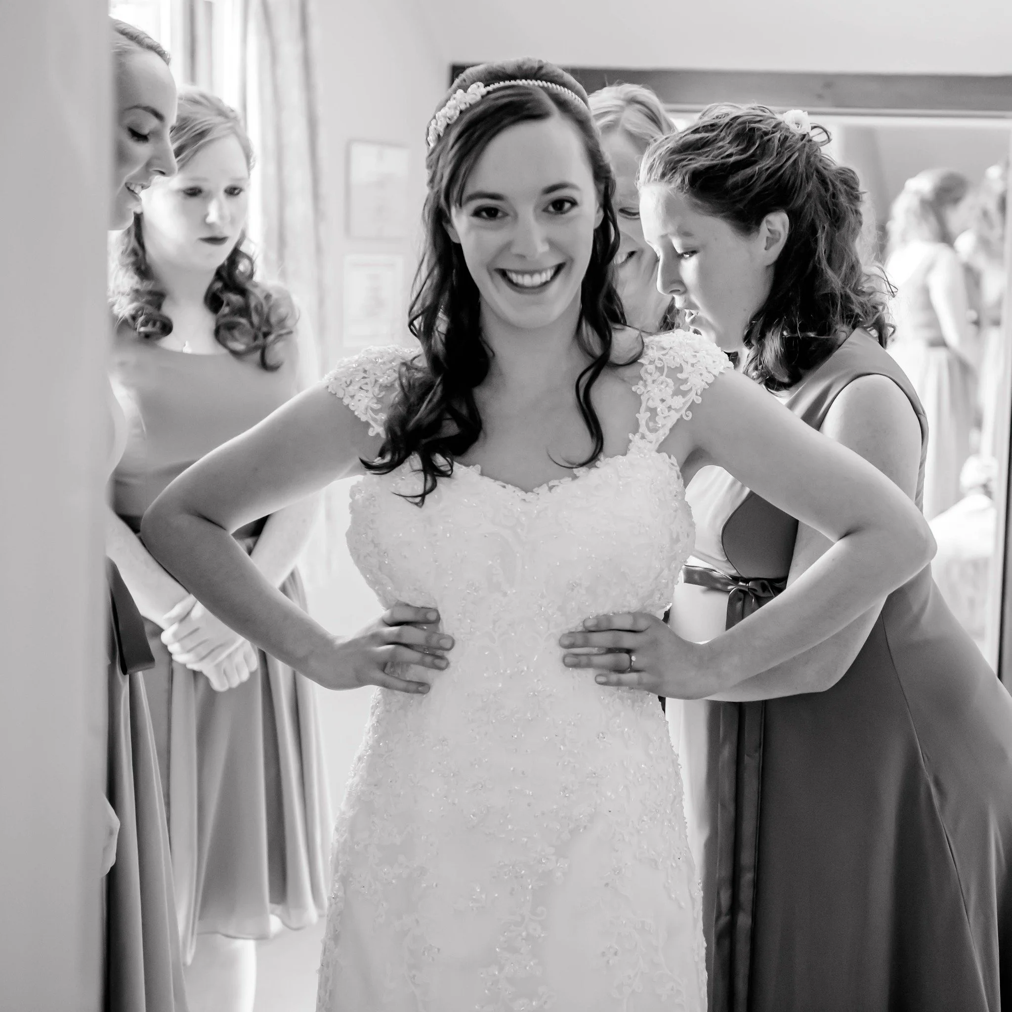 For wedding photography, couples can choose whether to include bridal prep. I really enjoy the getting-ready vibe and love capturing candid shots from this part of the day.