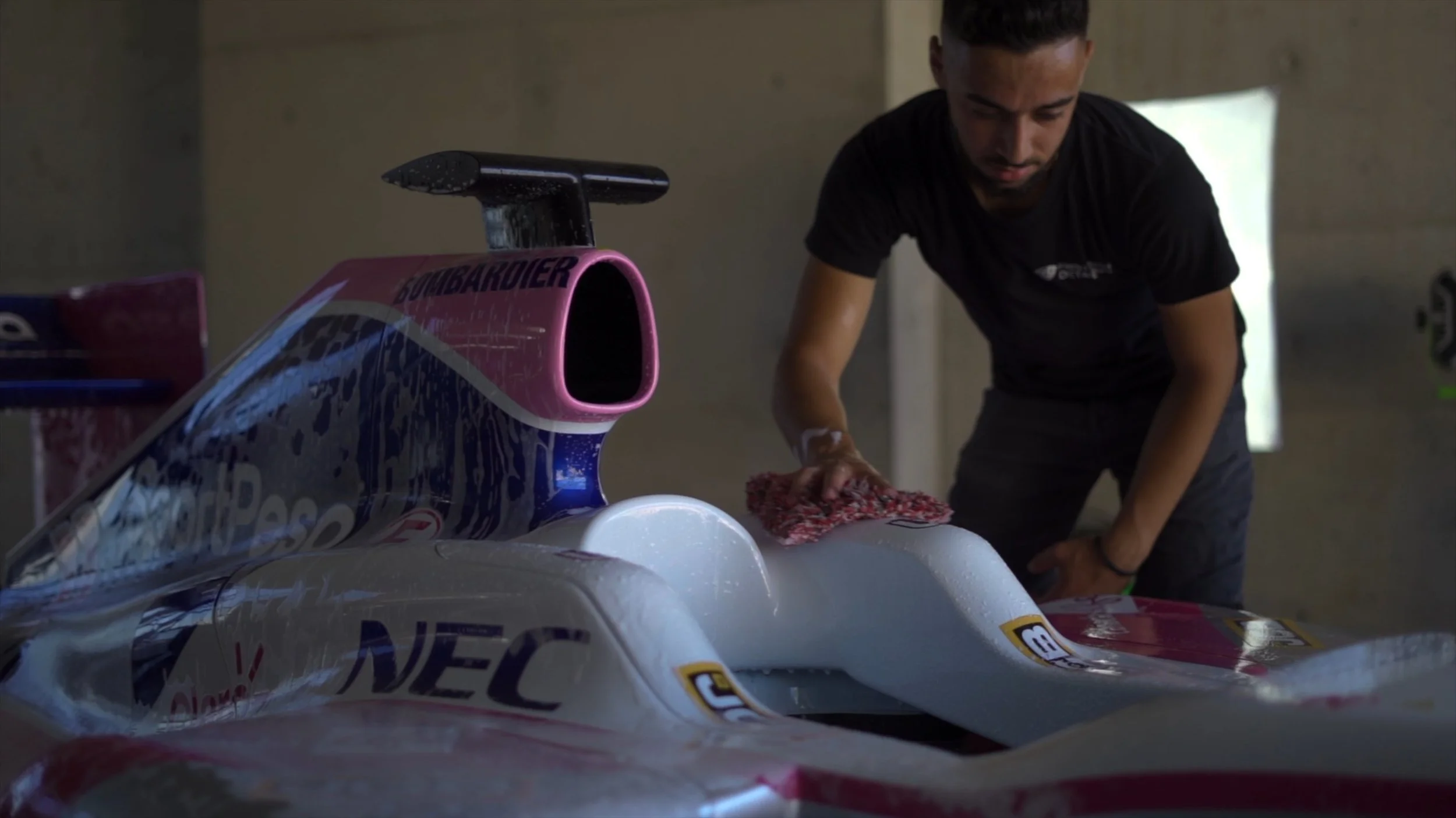 Timeline 1_01_01_03_03.jpg