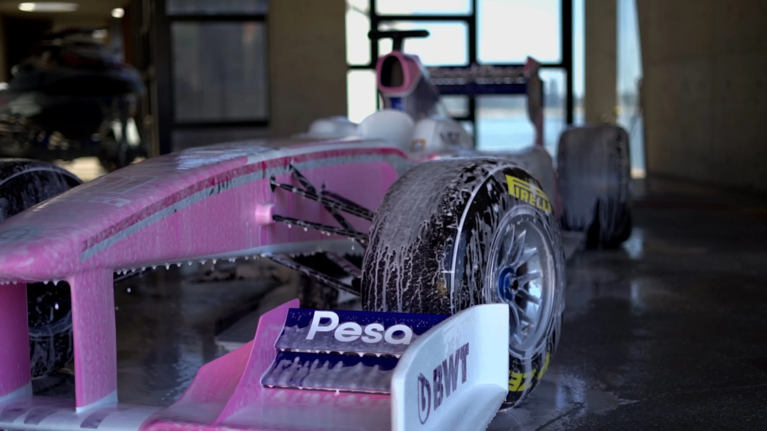 Timeline 1_01_01_00_05.jpg